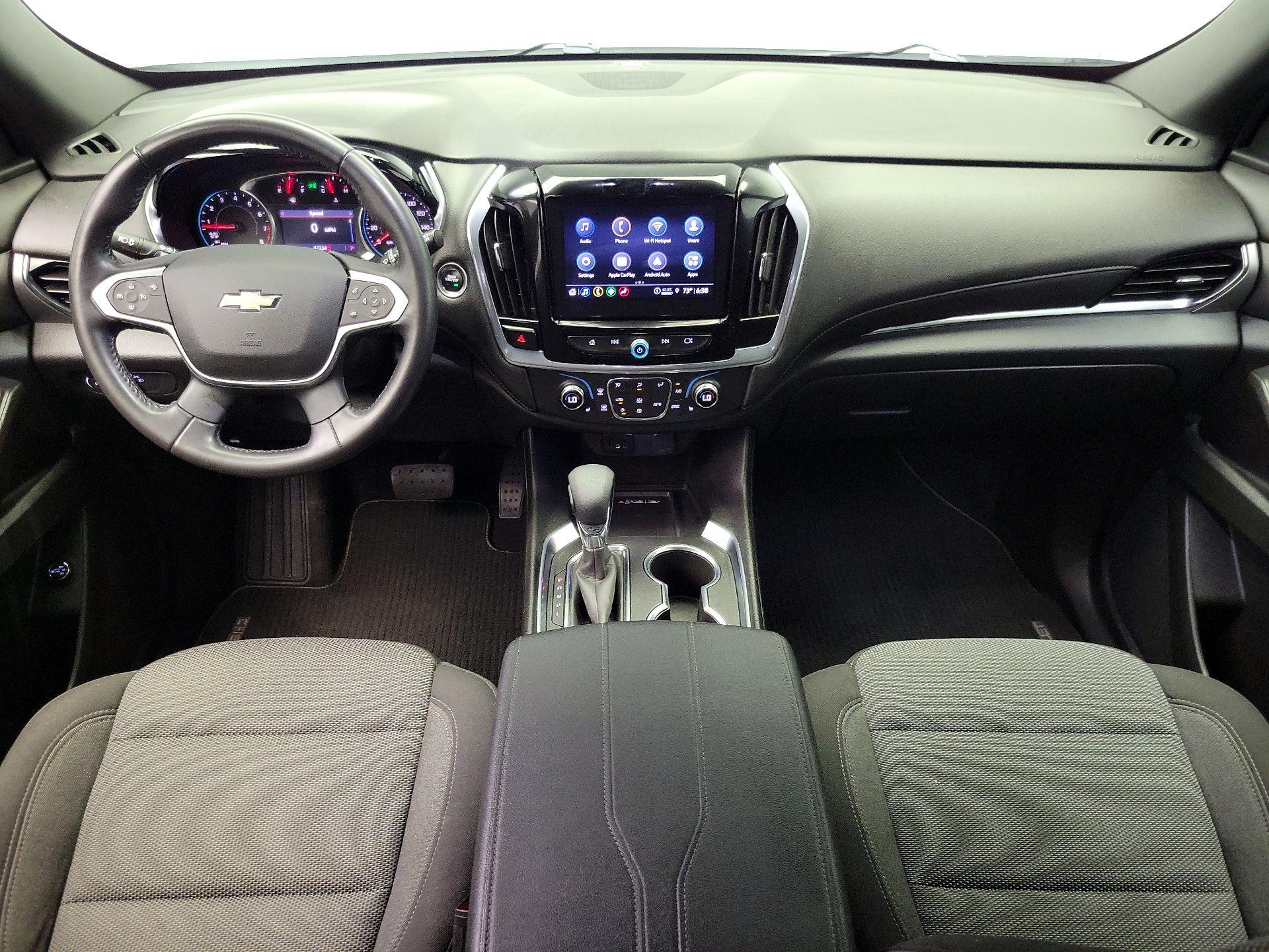 Thumbnail: 2022 Chevrolet Traverse - 9