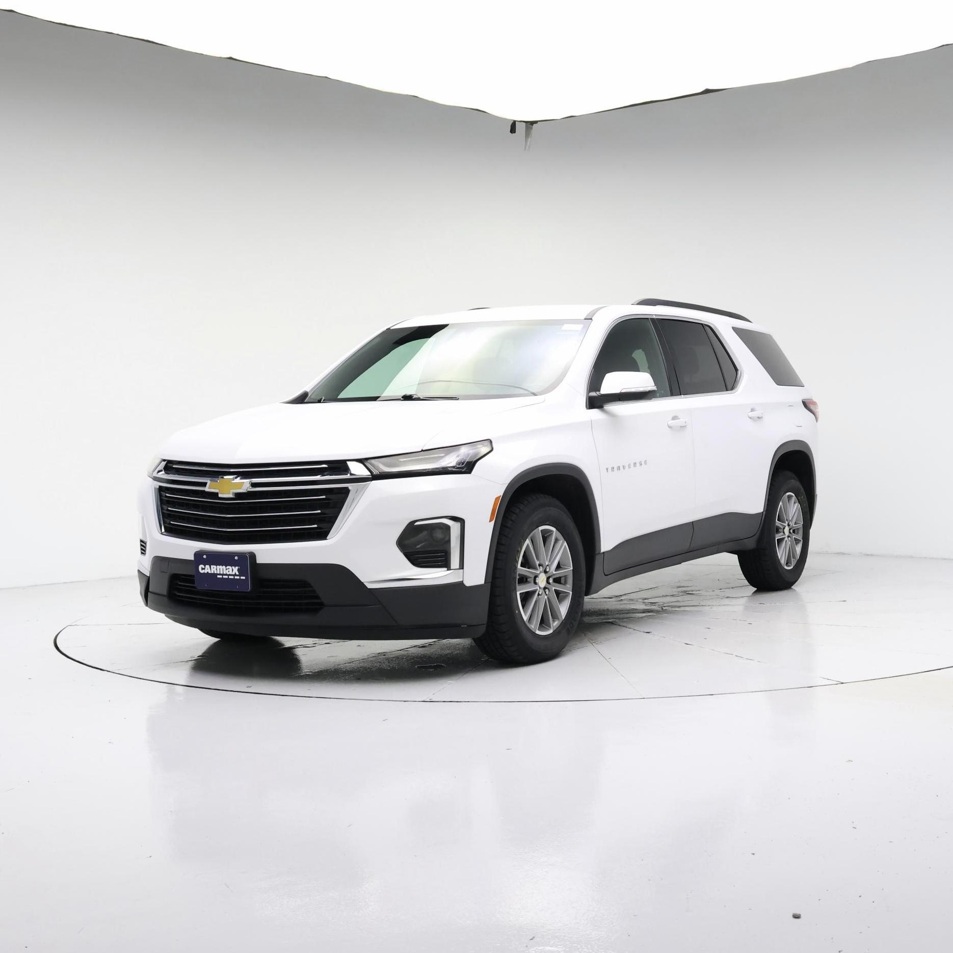 Thumbnail: 2022 Chevrolet Traverse - 4