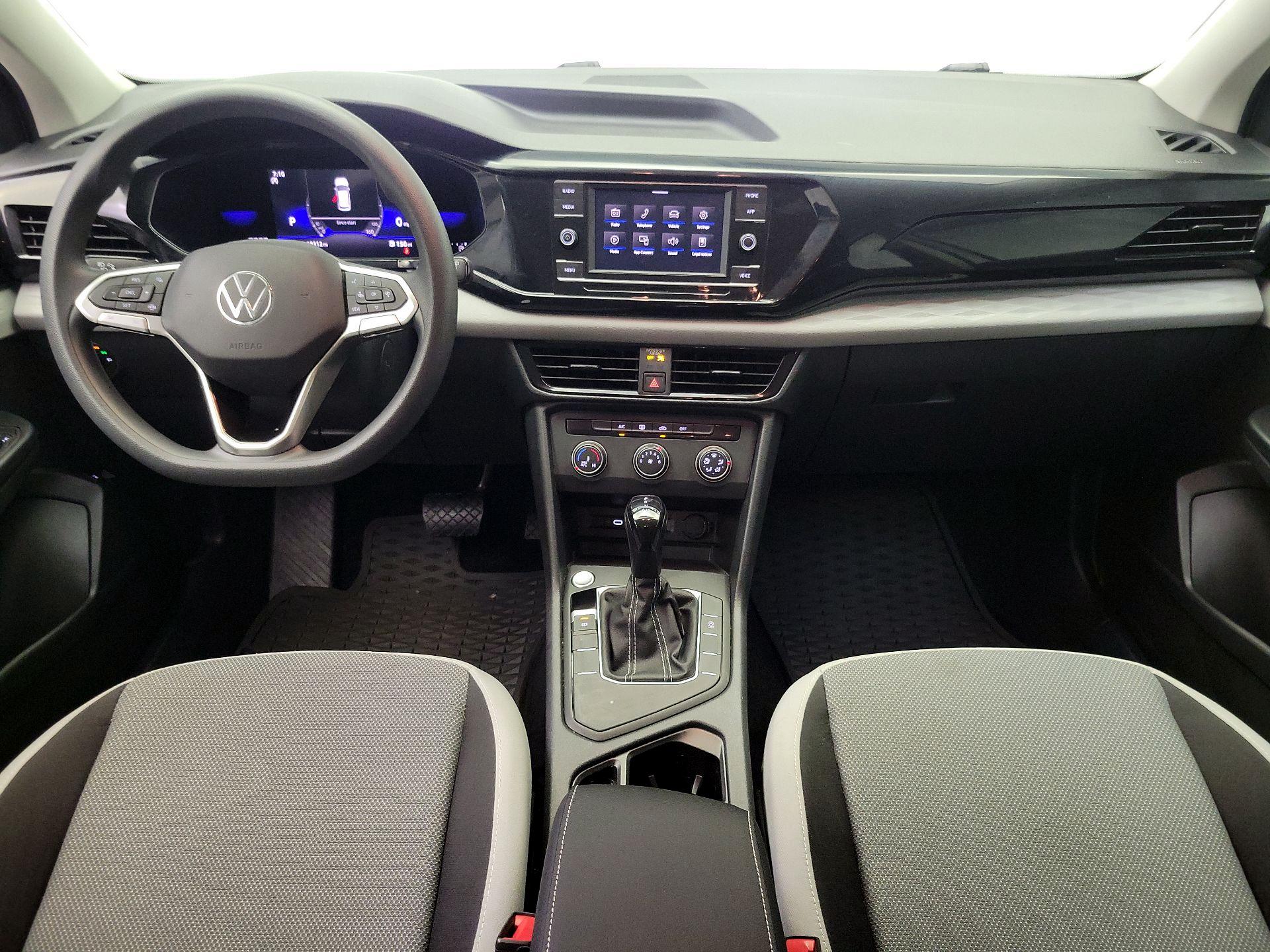 Thumbnail: 2022 Volkswagen Taos - 9