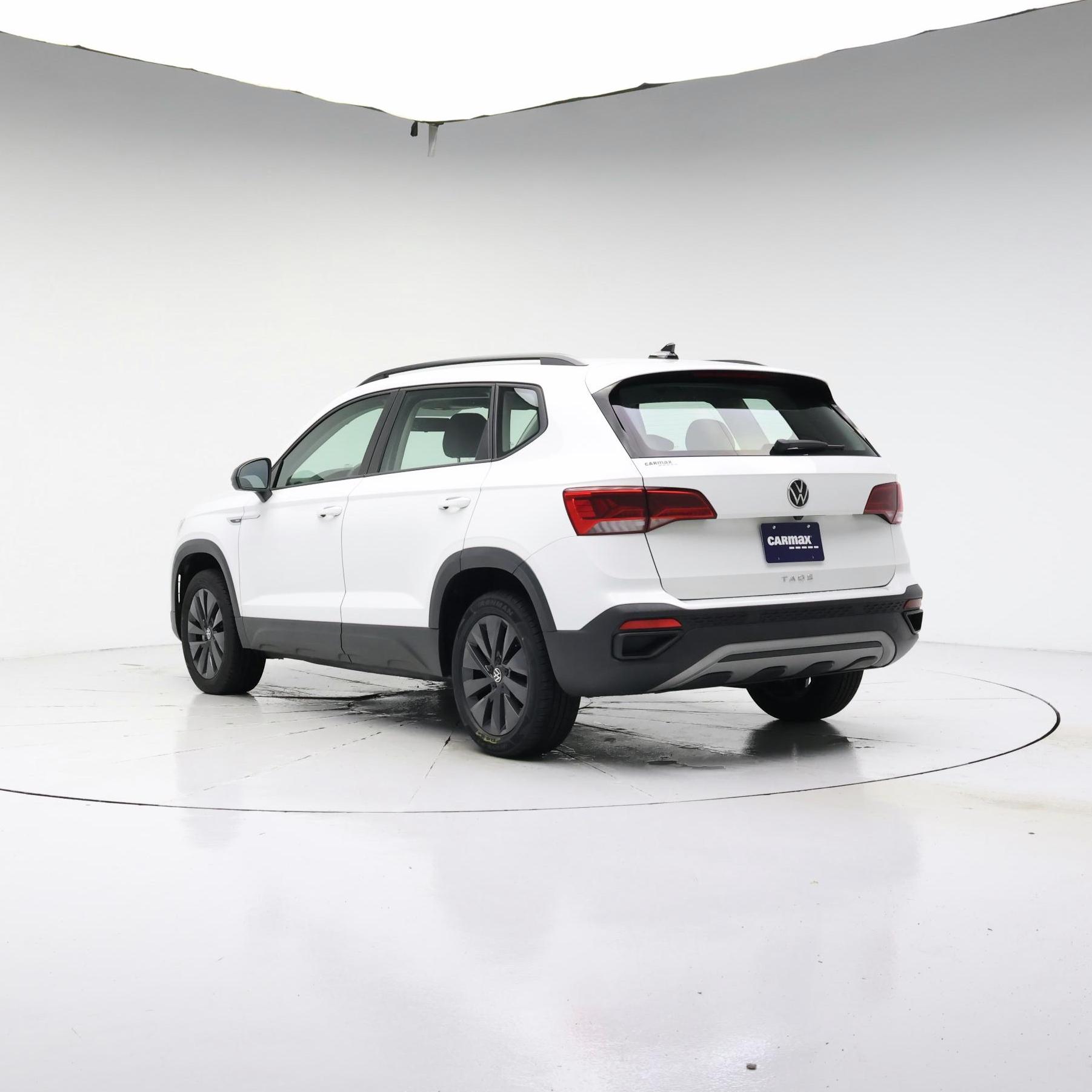 Thumbnail: 2022 Volkswagen Taos - 2