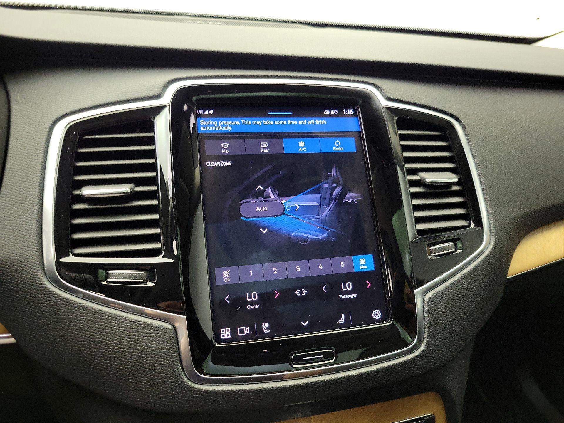Thumbnail: 2023 Volvo XC90 - 17
