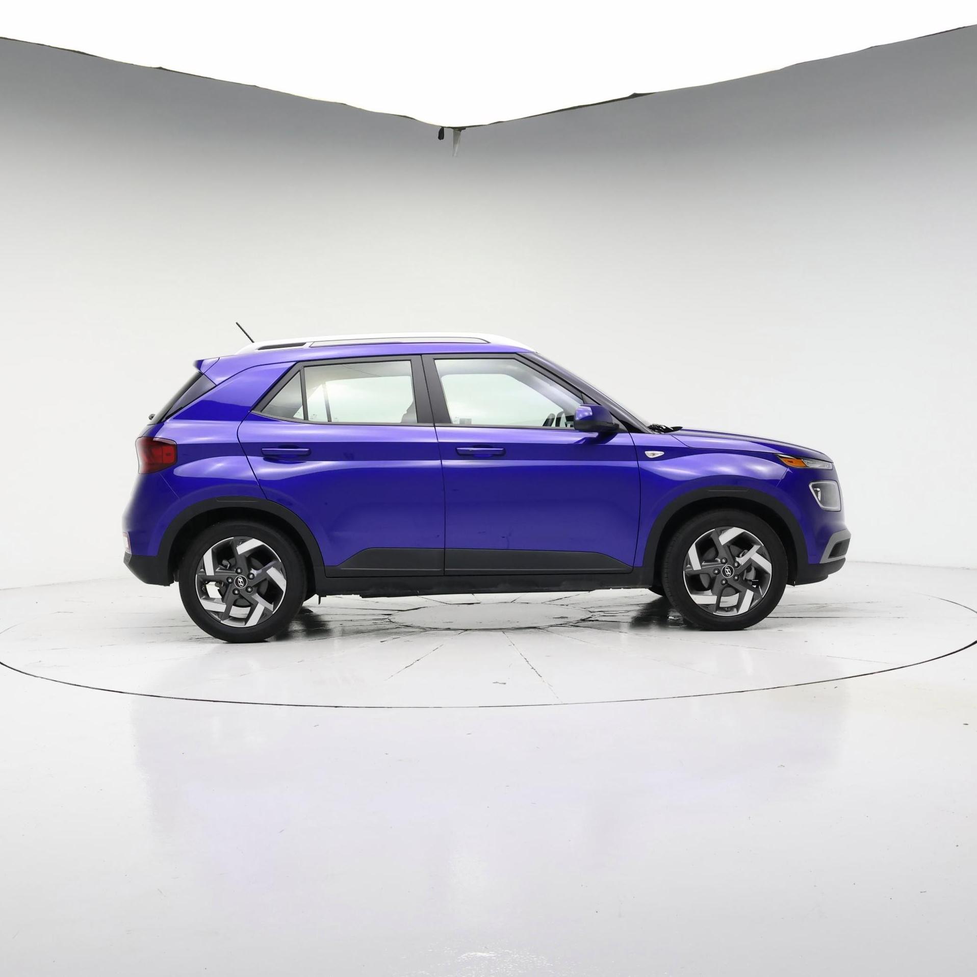 Thumbnail: 2025 Hyundai Venue - 3