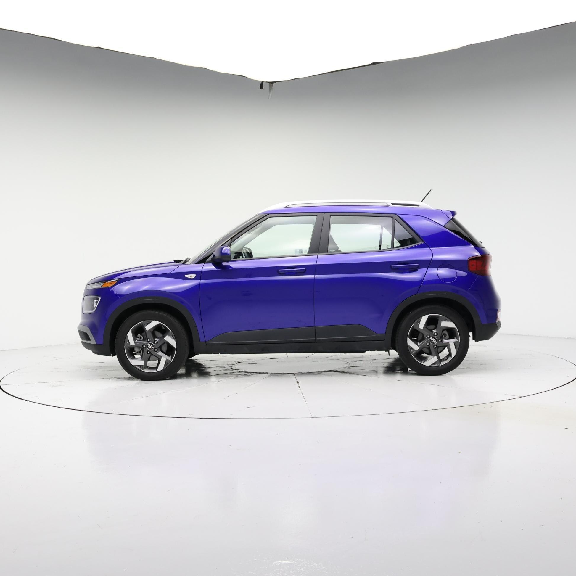 Thumbnail: 2025 Hyundai Venue - 7