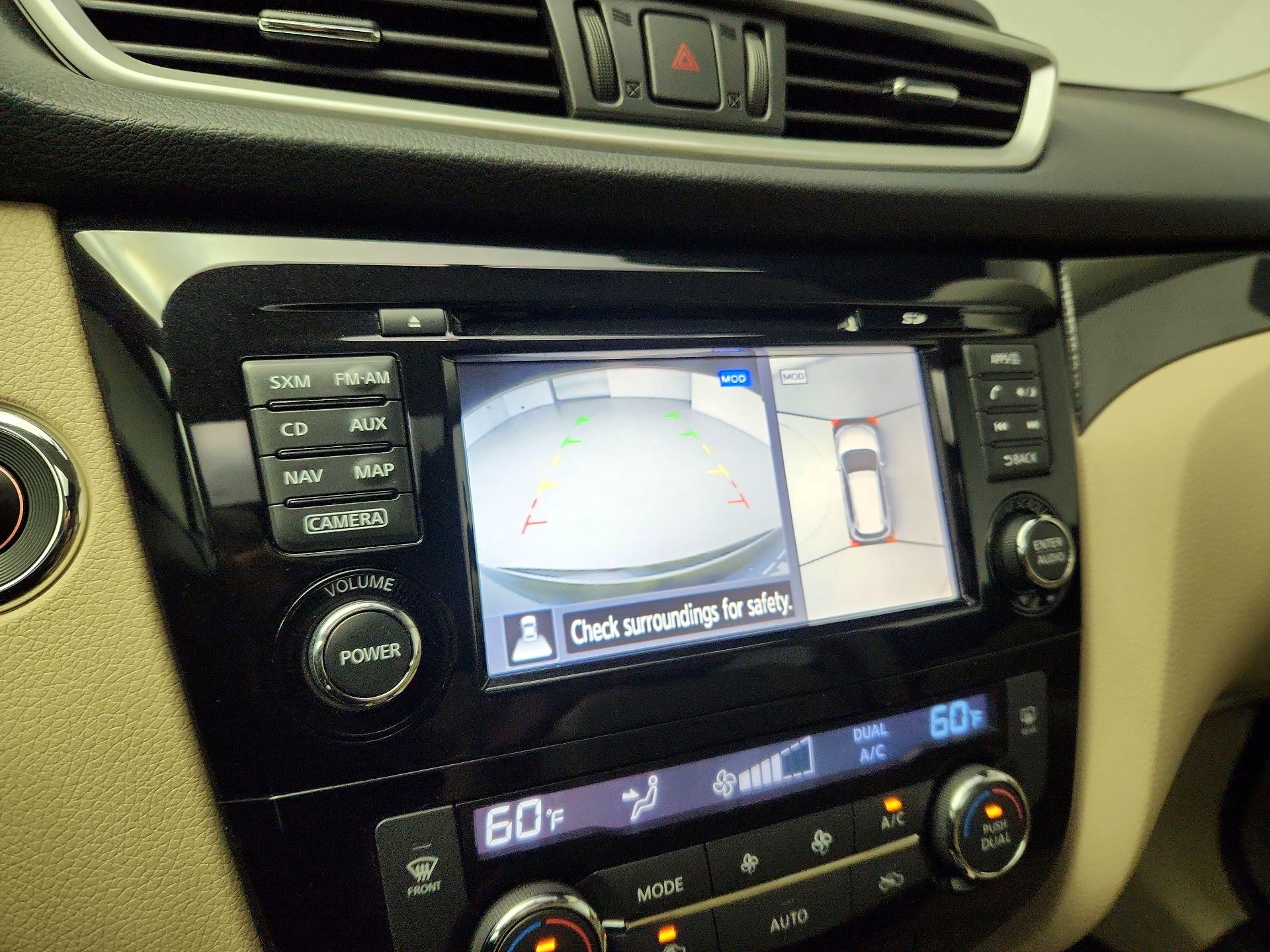 Thumbnail: 2016 Nissan Rogue - 13