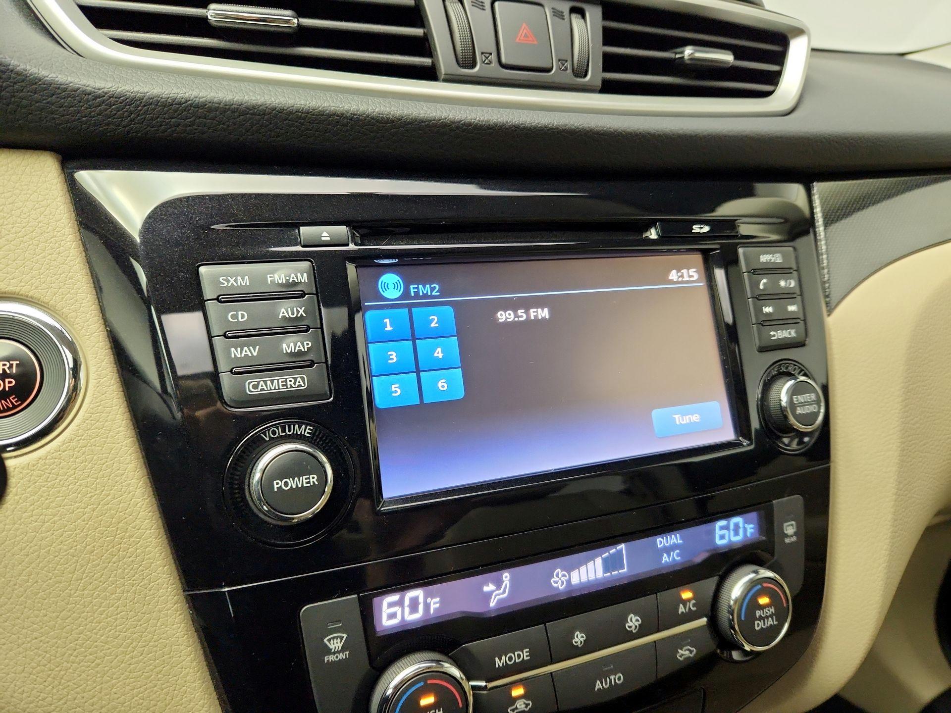Thumbnail: 2016 Nissan Rogue - 14
