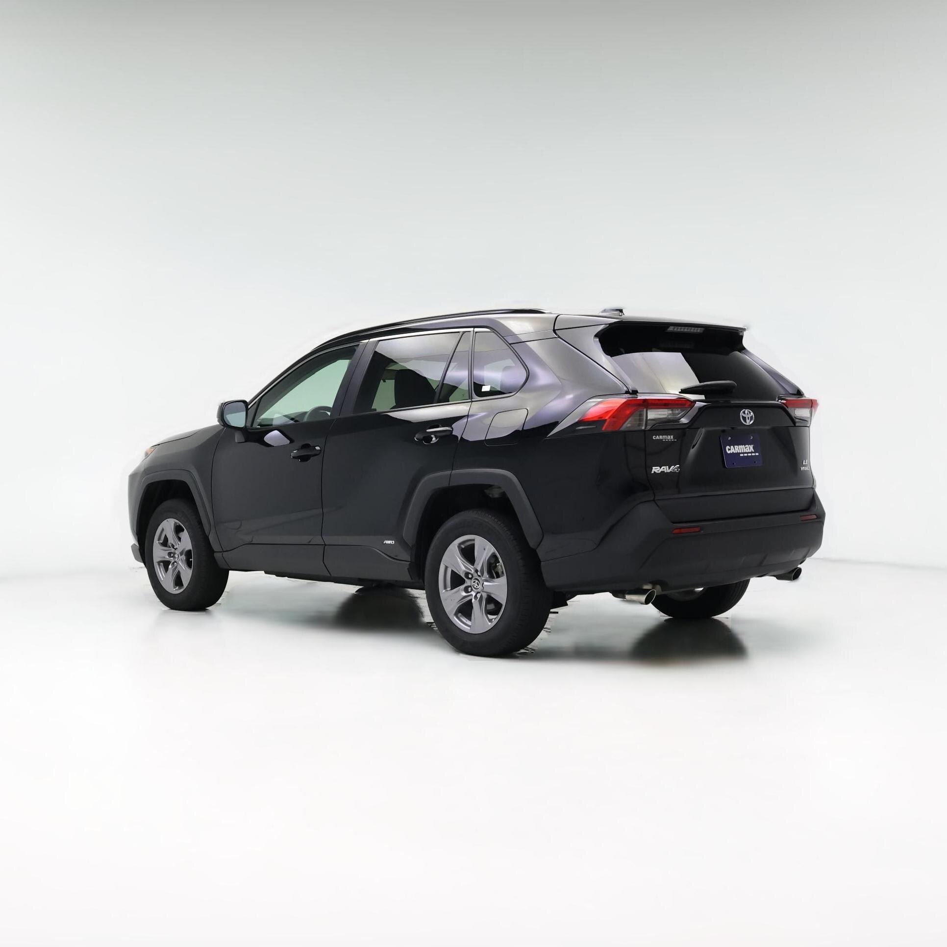 Thumbnail: 2022 Toyota RAV4 - 1