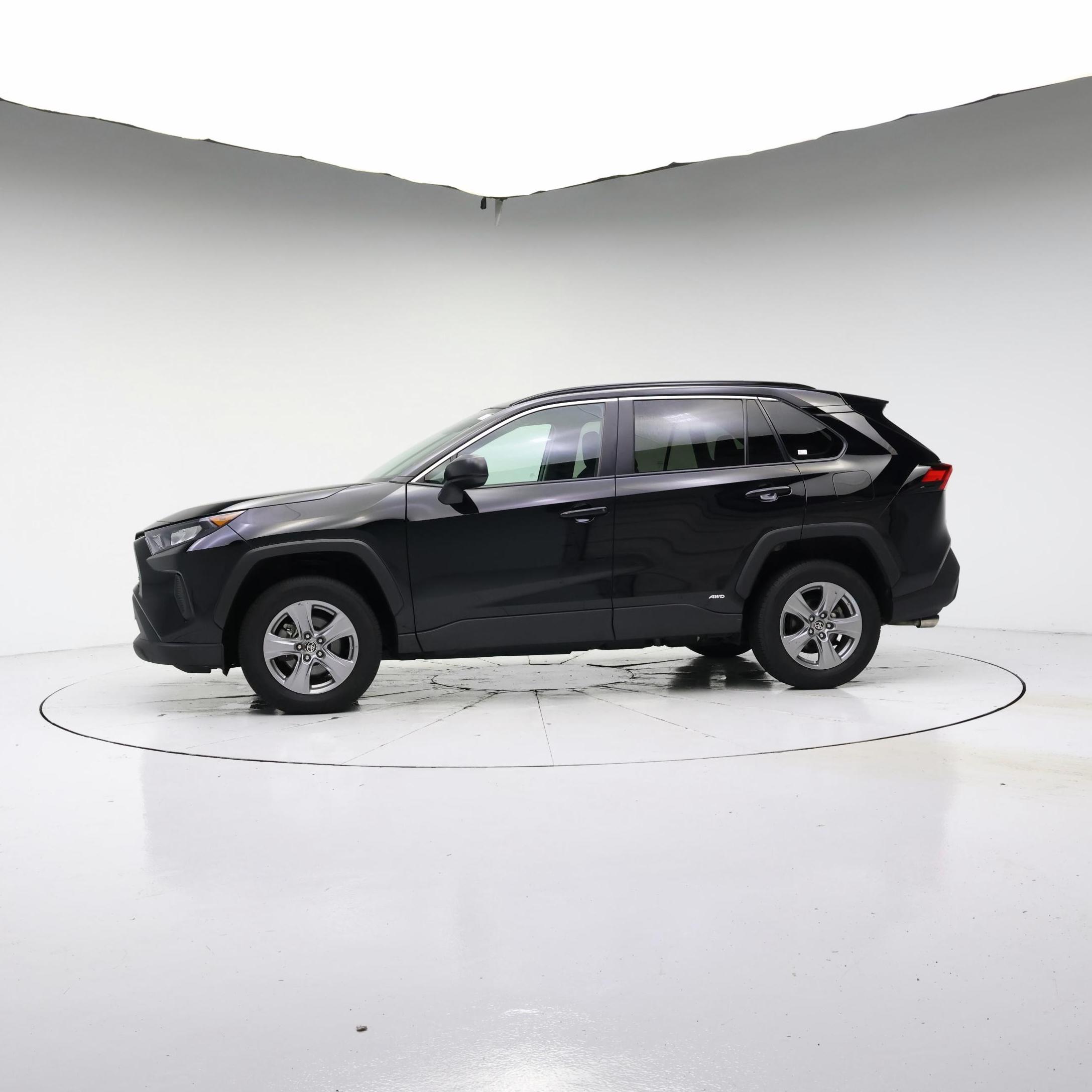 Thumbnail: 2022 Toyota RAV4 - 7