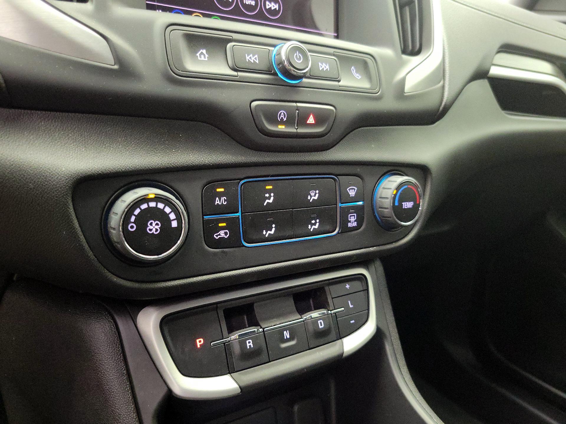 Thumbnail: 2024 GMC Terrain - 14