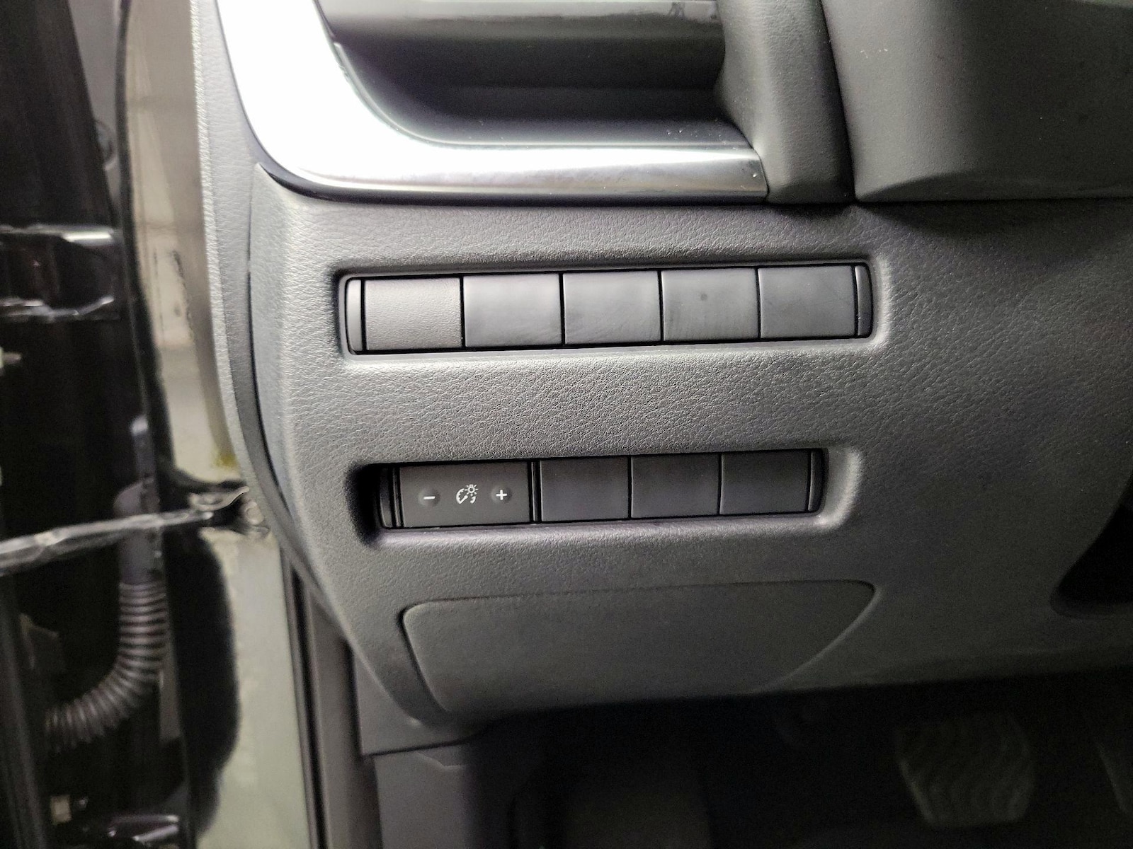 2021 Nissan Rogue S - Photo 12