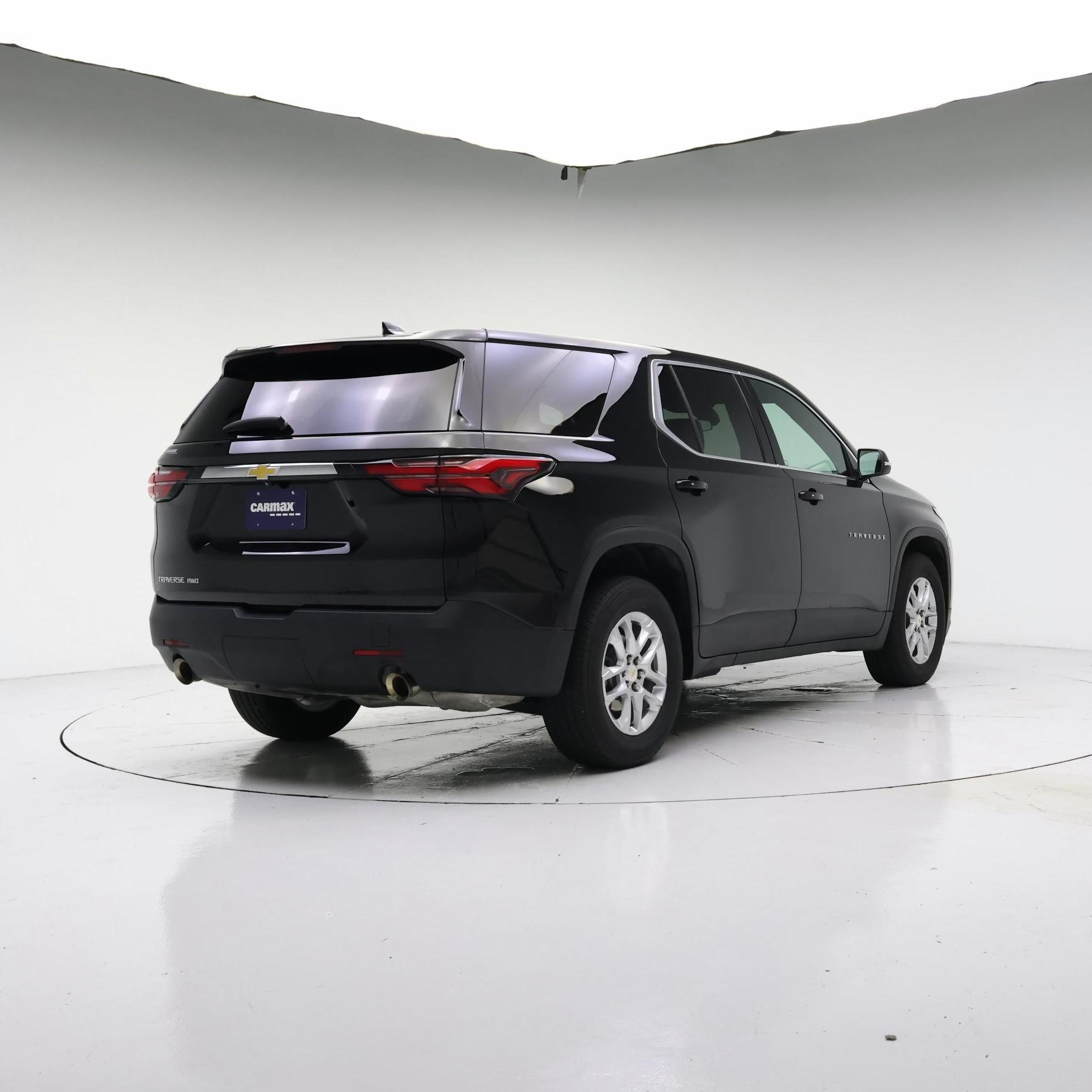 Thumbnail: 2023 Chevrolet Traverse - 8