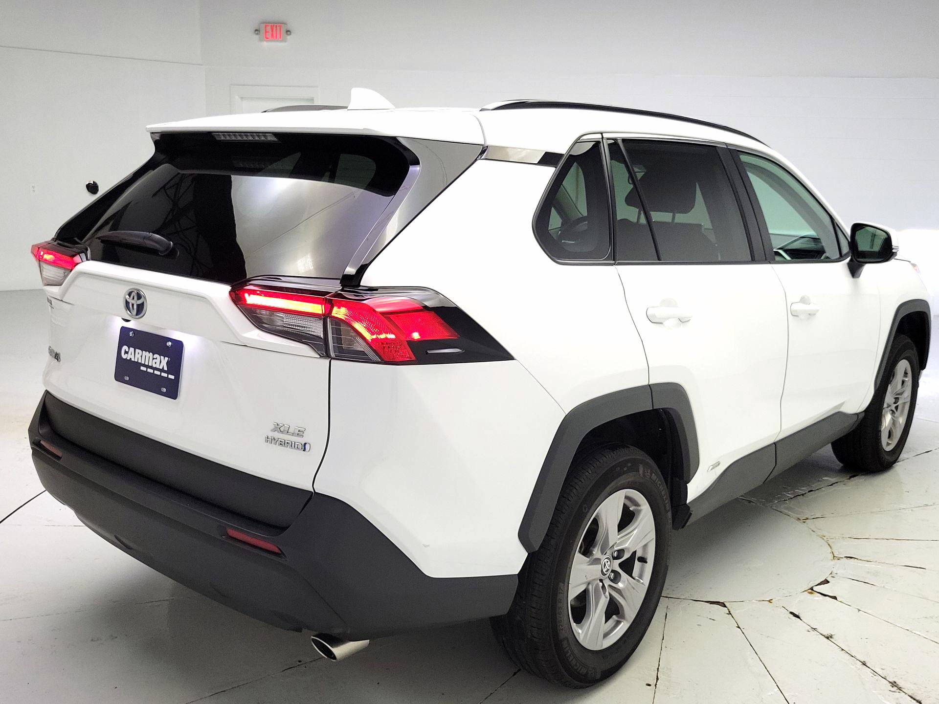 Thumbnail: 2024 Toyota RAV4 - 5