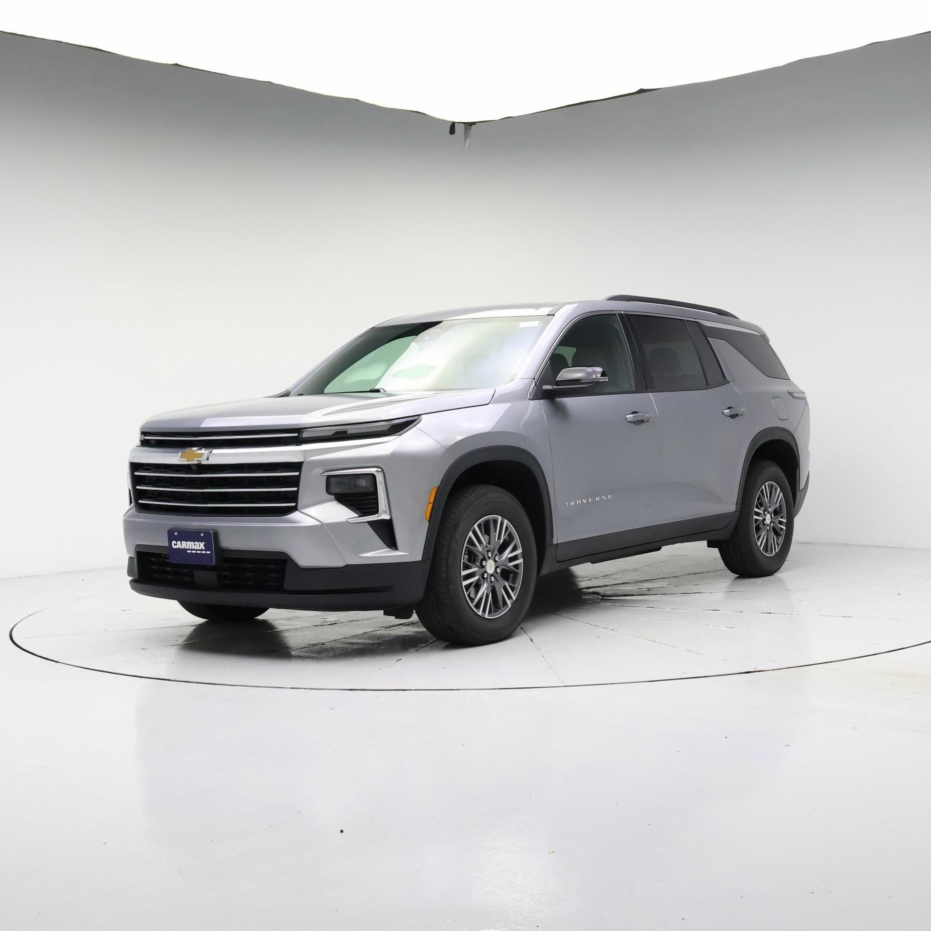 Thumbnail: 2025 Chevrolet Traverse - 4