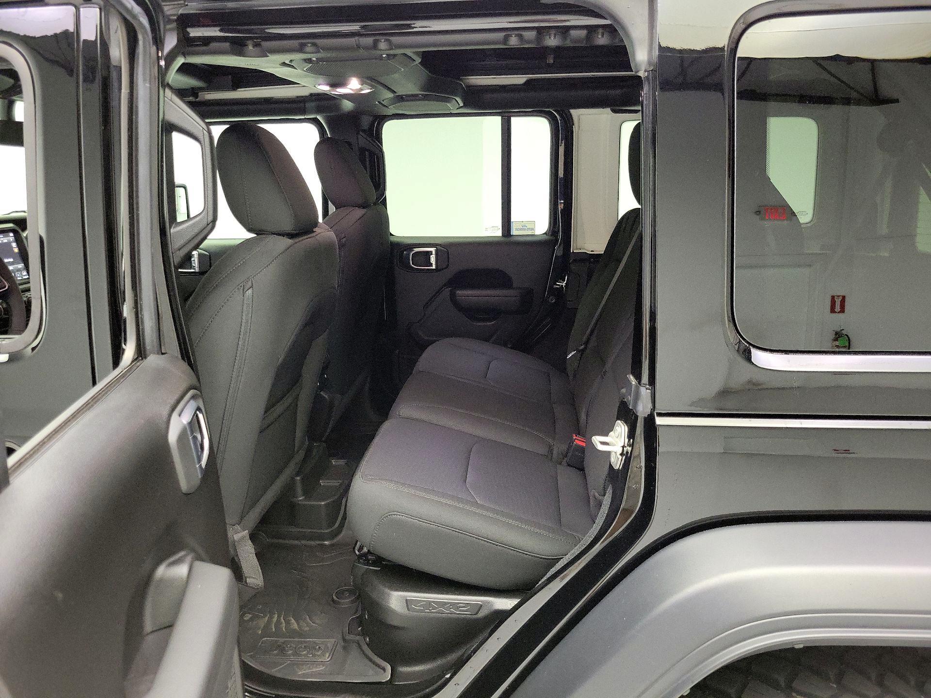 Thumbnail: 2023 Jeep Wrangler - 18