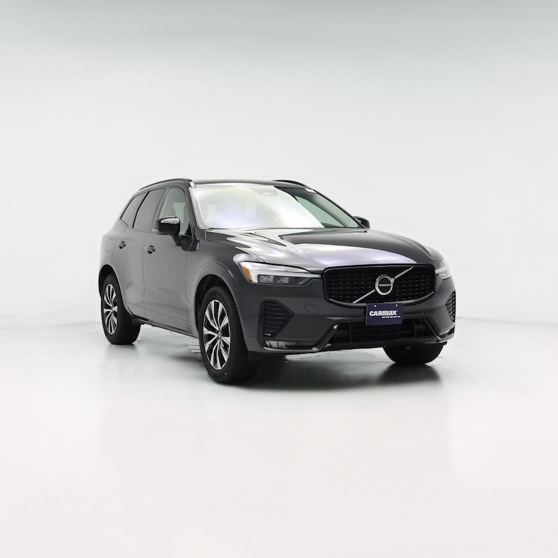 2024 Volvo XC60 B5 Core Dark Theme