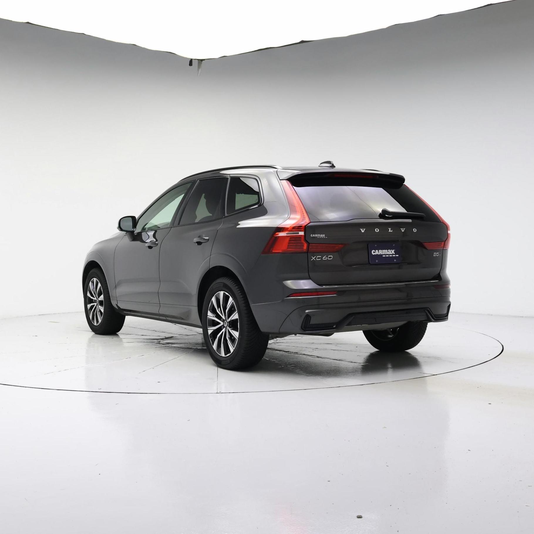 Thumbnail: 2024 Volvo XC60 - 2