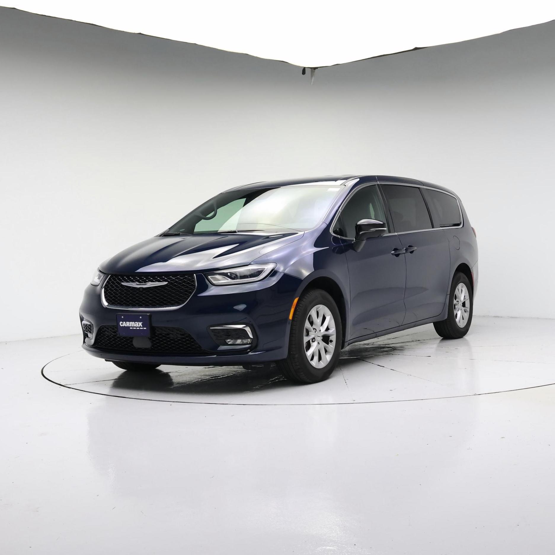 Thumbnail: 2025 Chrysler Pacifica - 4