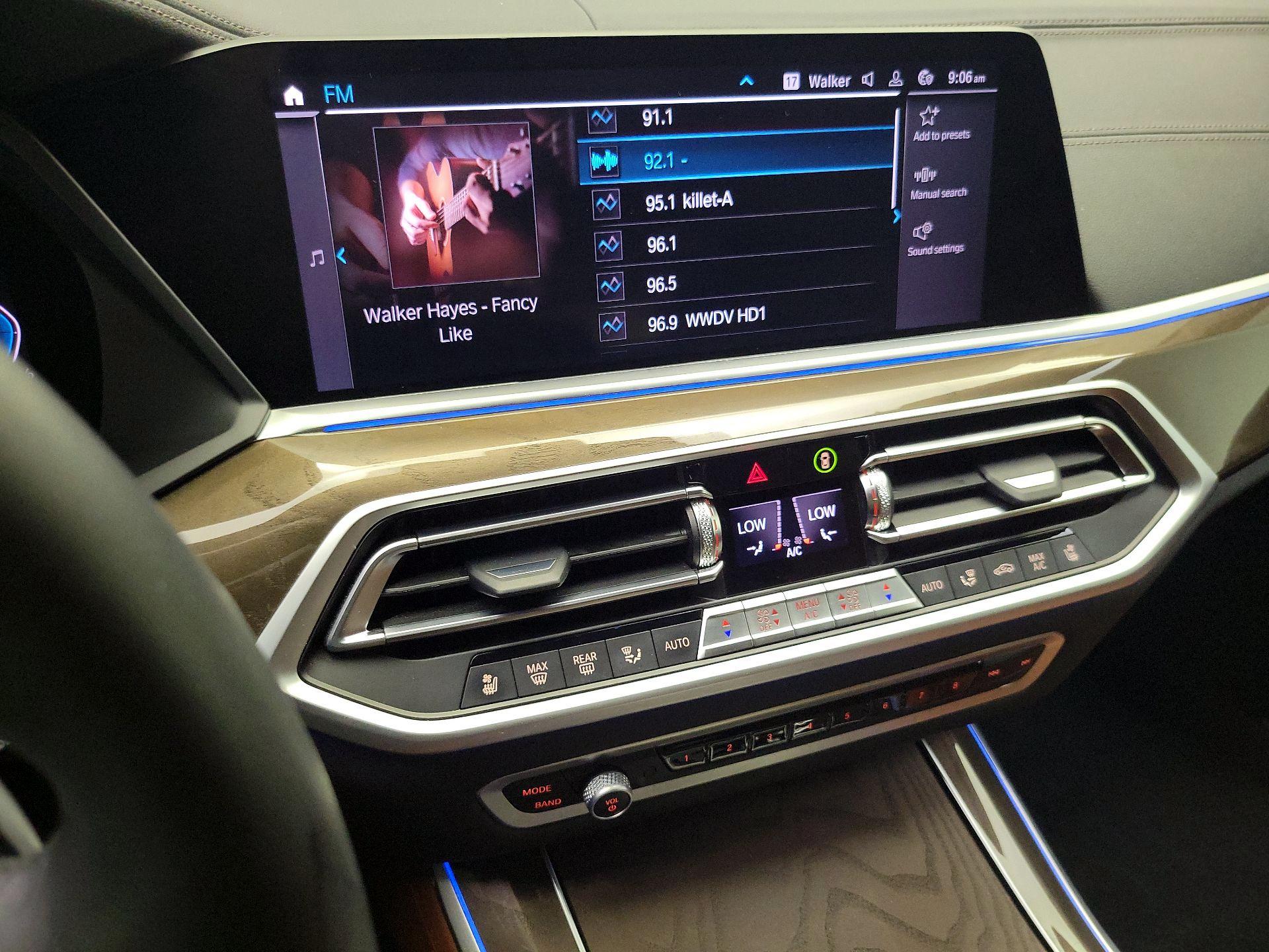 Thumbnail: 2022 BMW X5 - 14