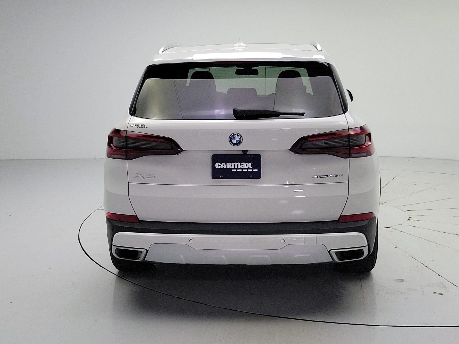 Thumbnail: 2022 BMW X5 - 6