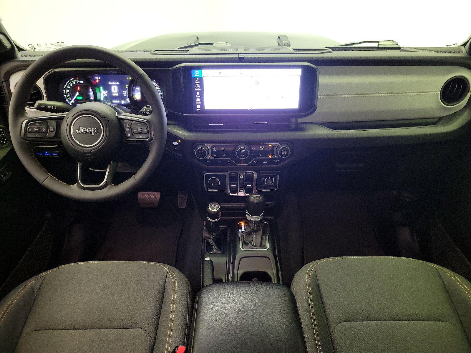 Apple CarPlay® & Android Auto™