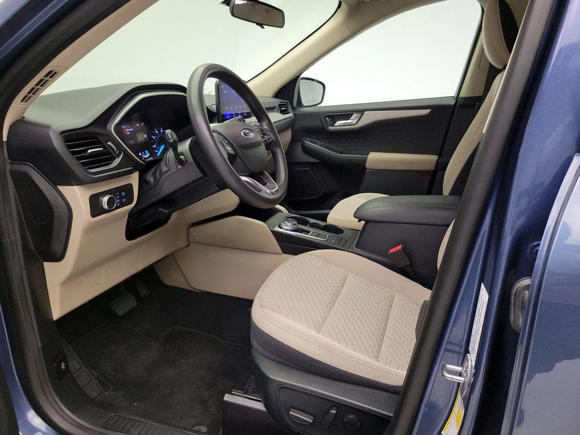 Thumbnail: 2020 Ford Escape - 11