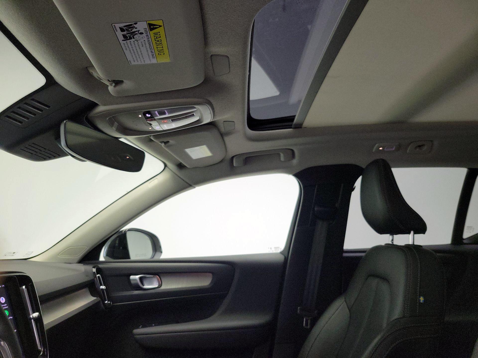 Thumbnail: 2024 Volvo XC40 - 19