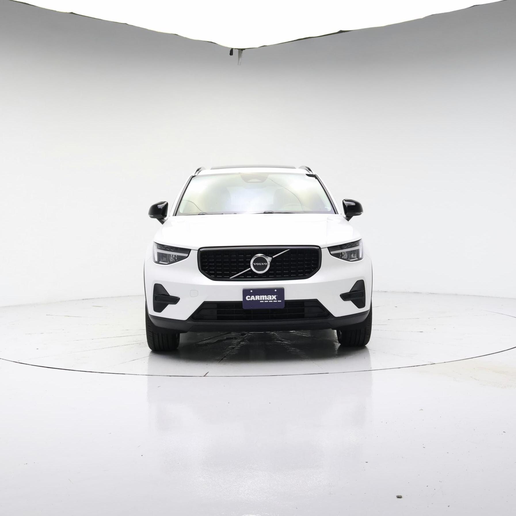 Thumbnail: 2024 Volvo XC40 - 5