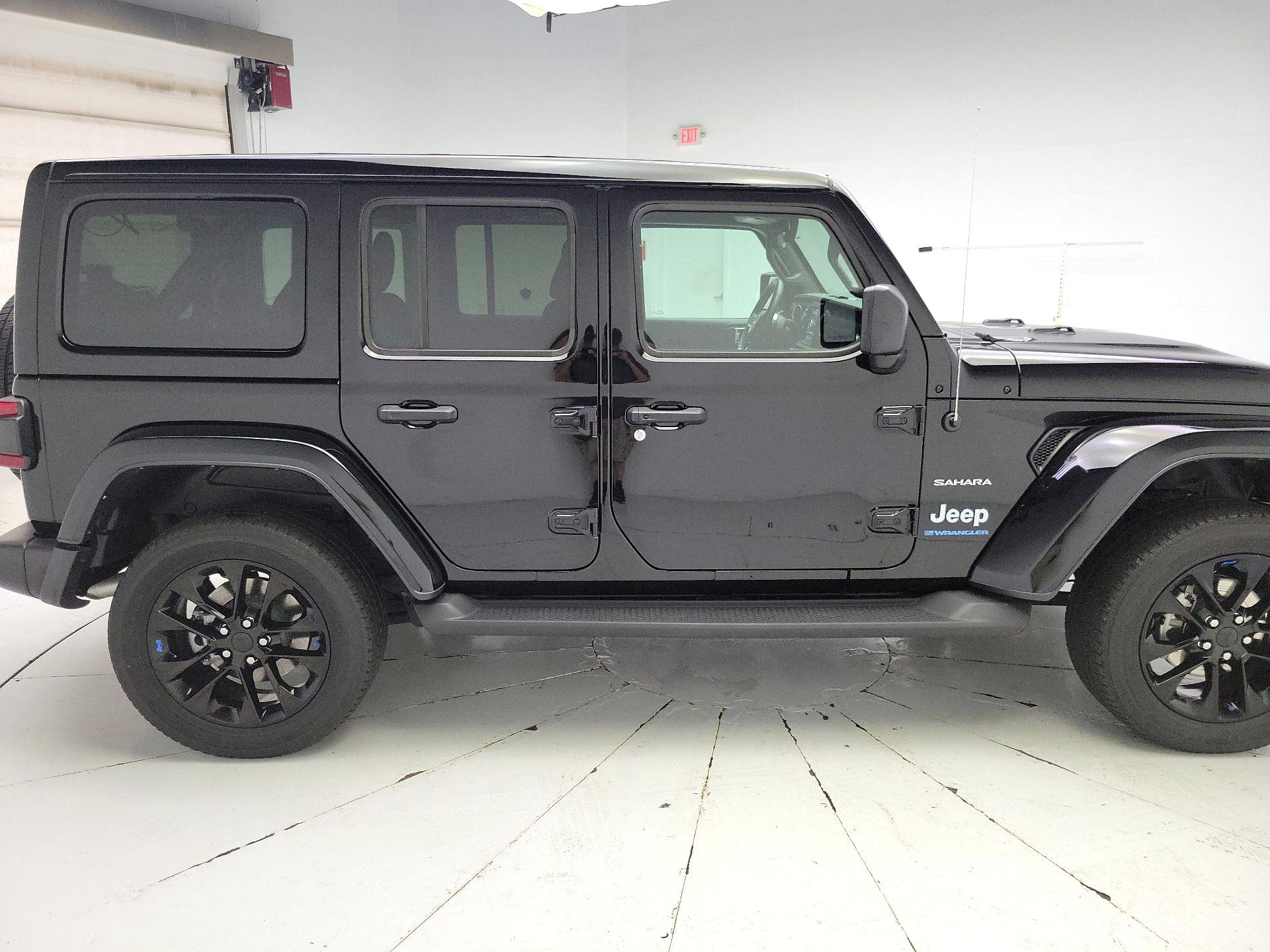 Thumbnail: 2023 Jeep Wrangler - 4