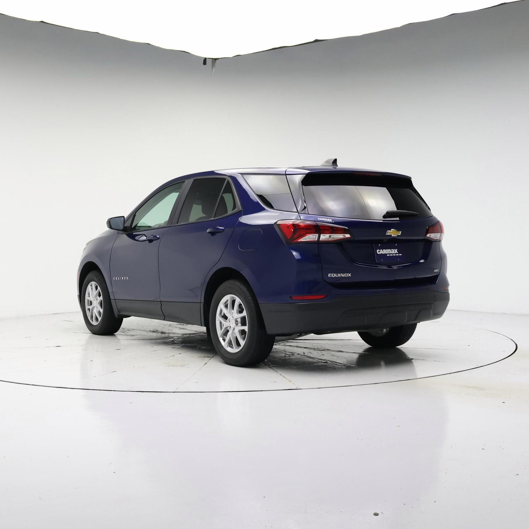 Thumbnail: 2022 Chevrolet Equinox - 2