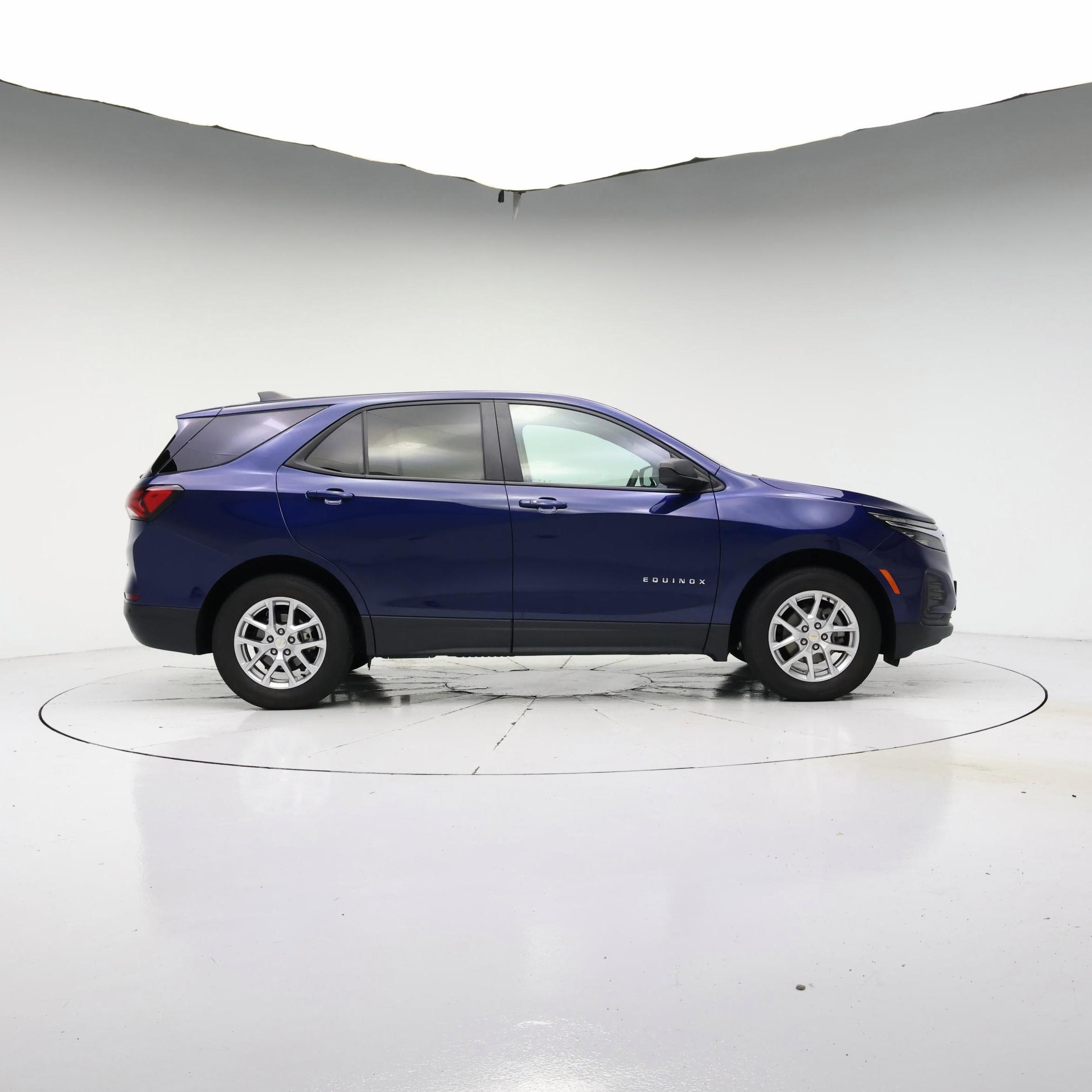 Thumbnail: 2022 Chevrolet Equinox - 7