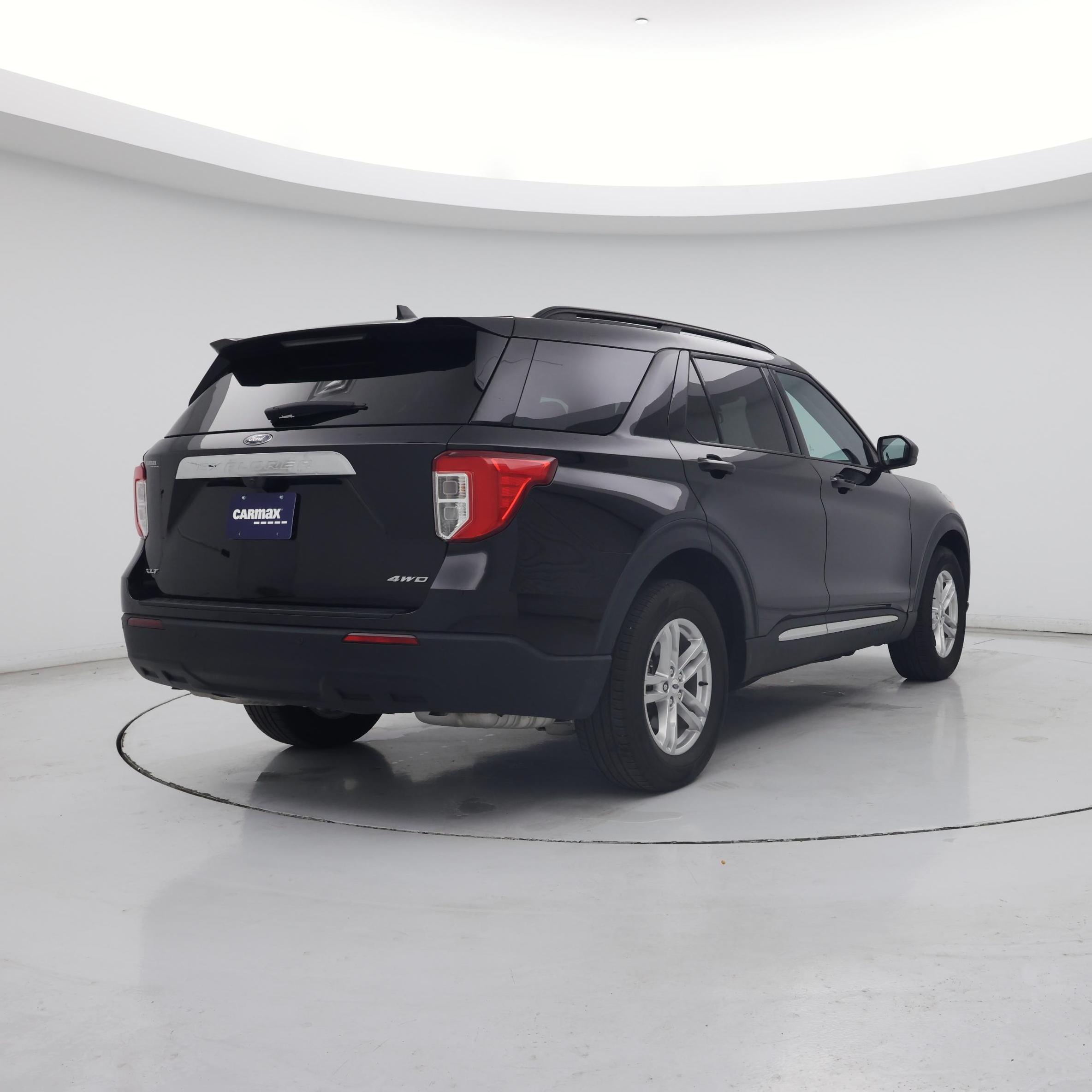 Thumbnail: 2024 Ford Explorer - 8