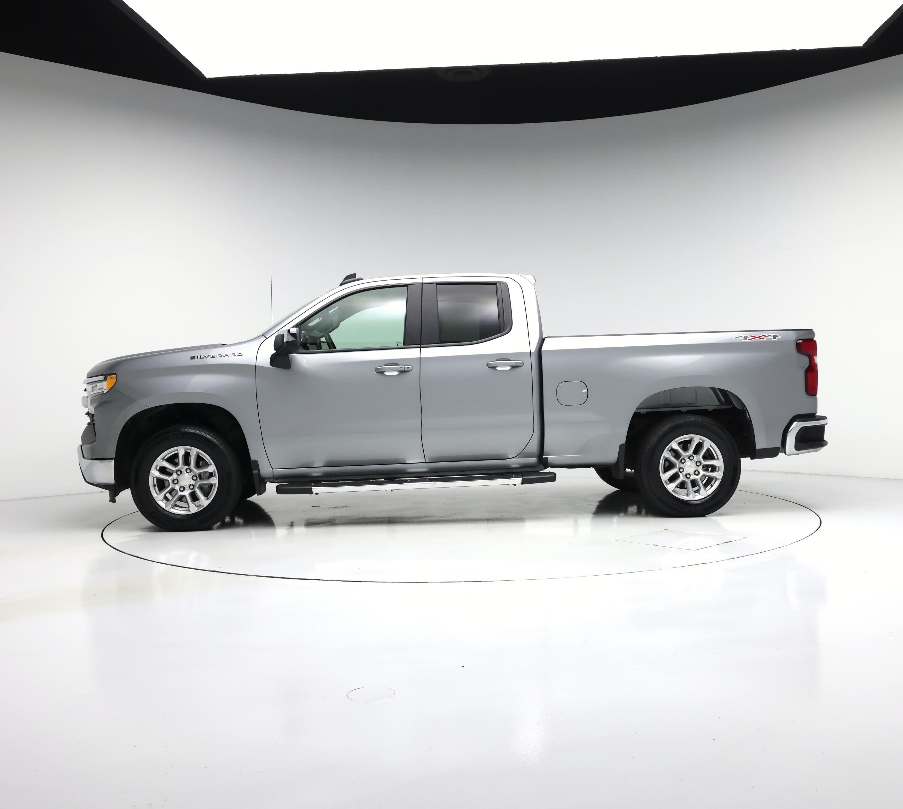 Thumbnail: 2024 Chevrolet Silverado 1500 - 3