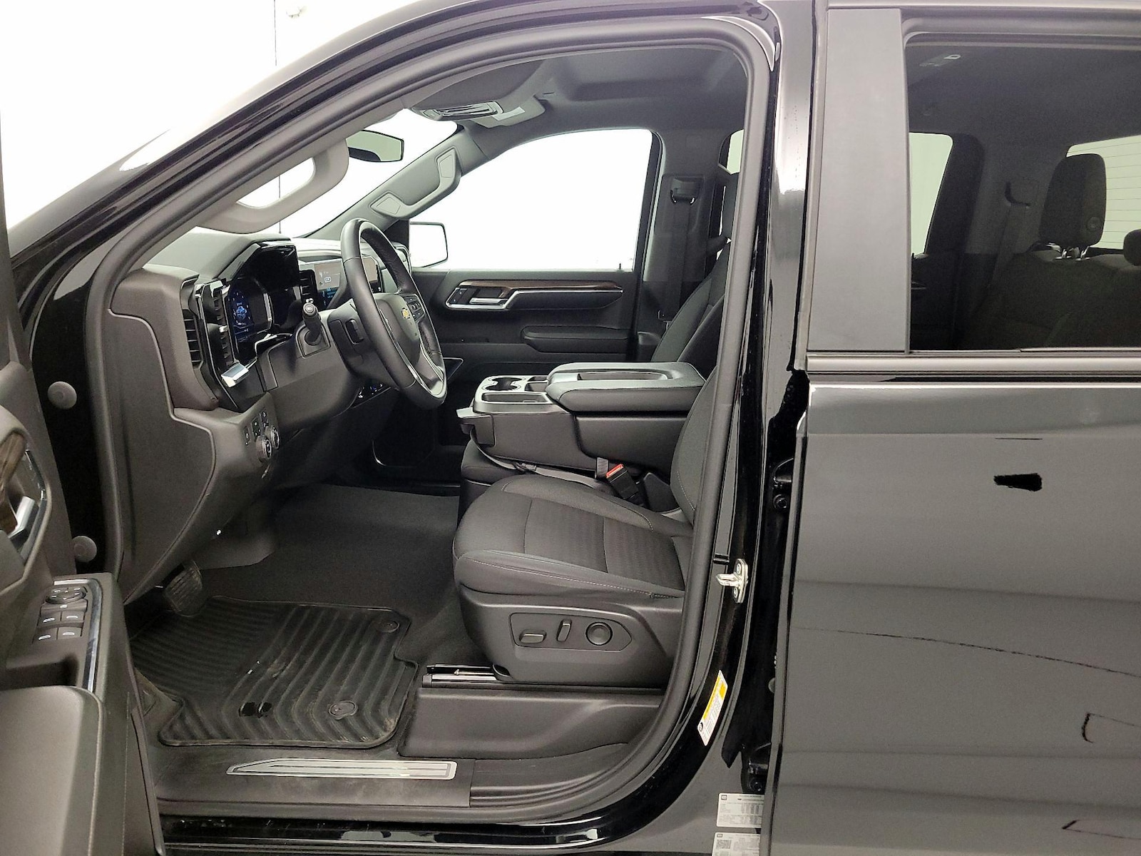 2023 Chevrolet Silverado 1500 LT - Photo 12