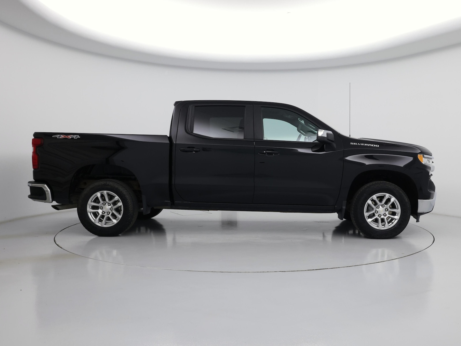 2023 Chevrolet Silverado 1500 LT - Photo 8