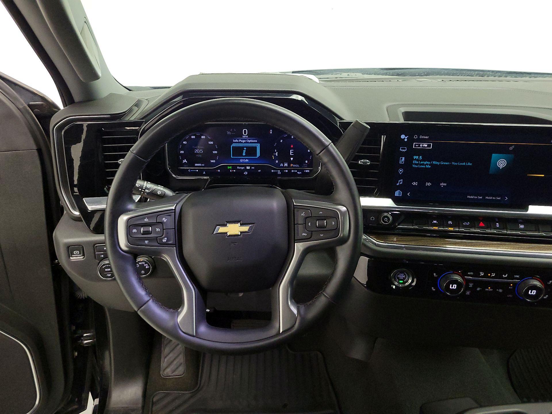 Thumbnail: 2023 Chevrolet Silverado 1500 - 10