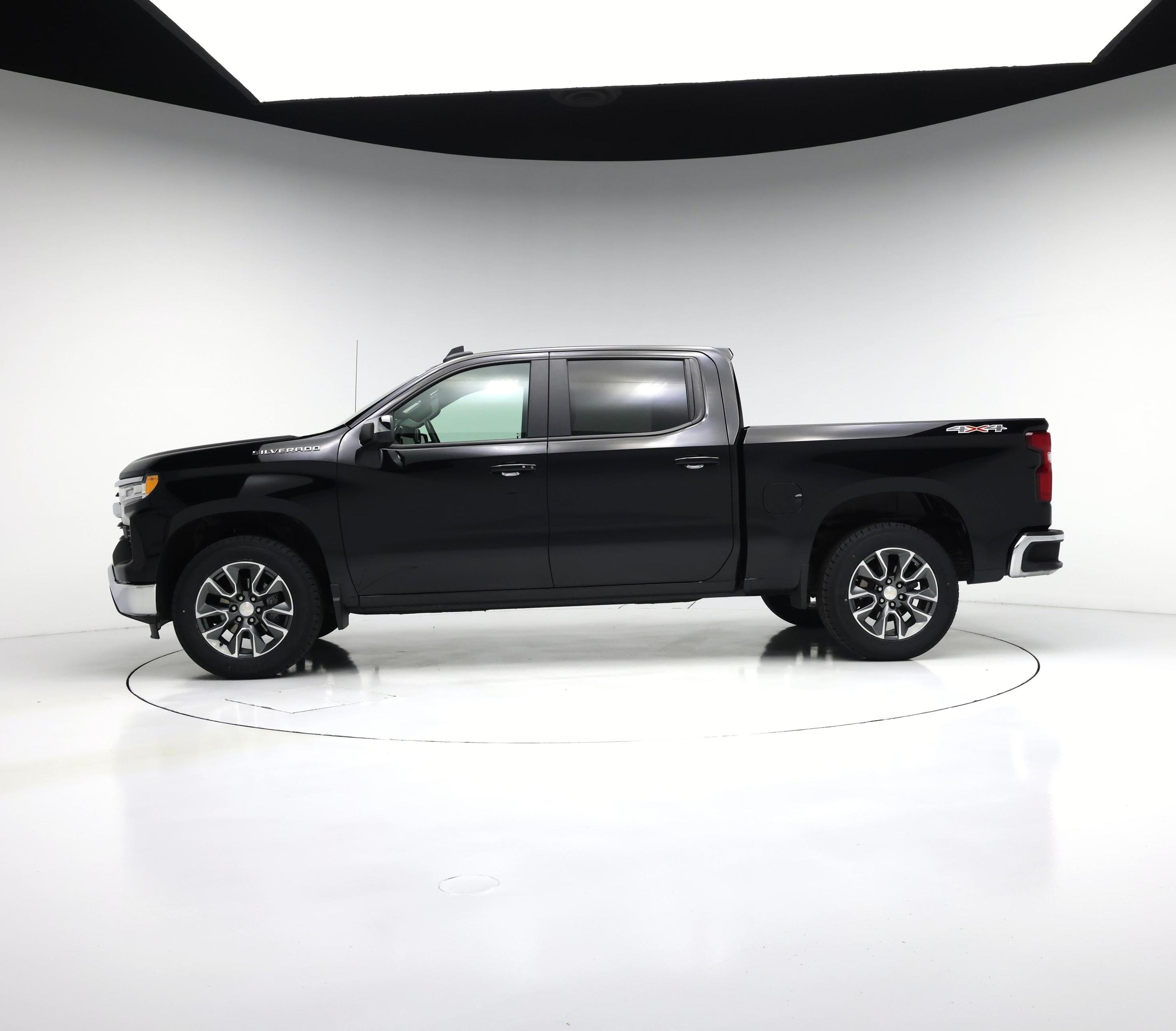 Thumbnail: 2023 Chevrolet Silverado 1500 - 3