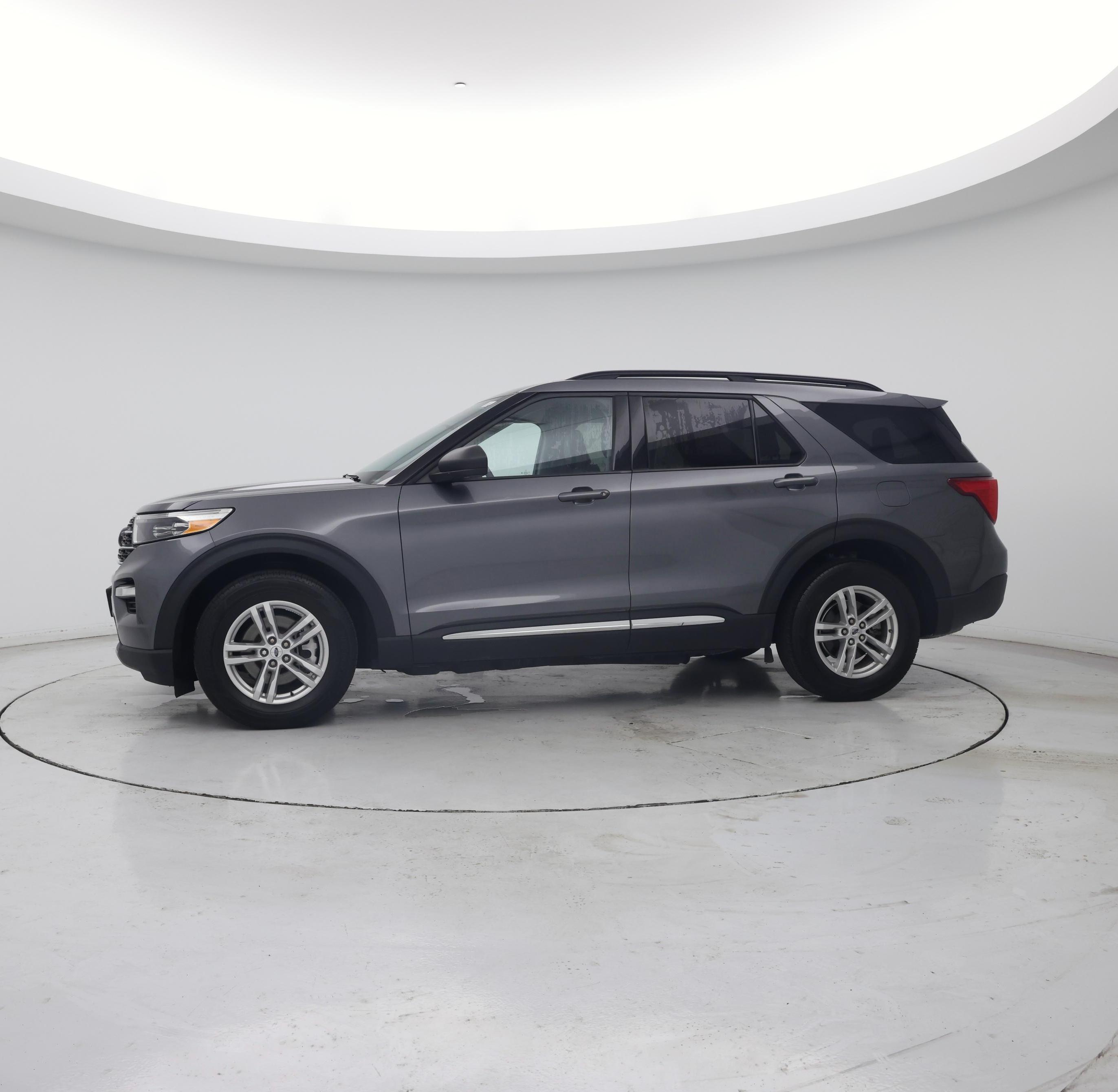 Thumbnail: 2024 Ford Explorer - 3