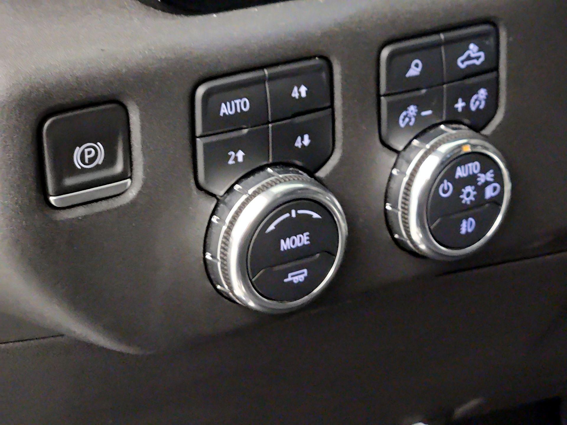 Thumbnail: 2023 GMC Sierra 1500 - 13