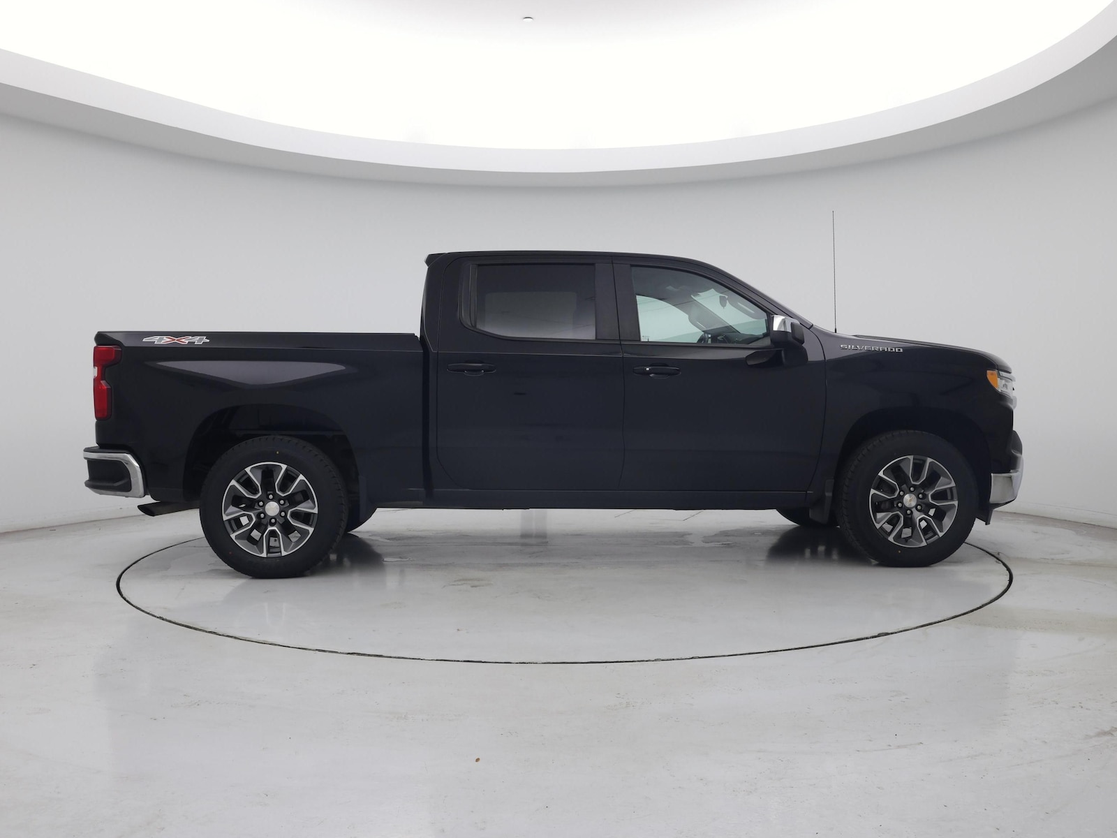 2023 Chevrolet Silverado 1500 LT - Photo 8