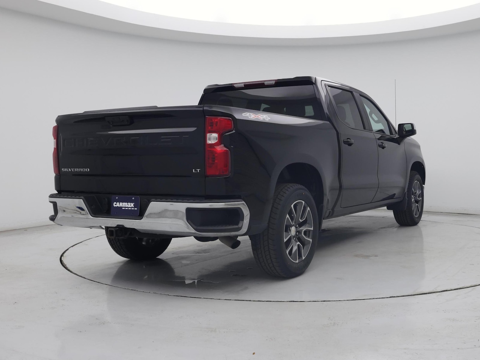 2023 Chevrolet Silverado 1500 LT - Photo 9