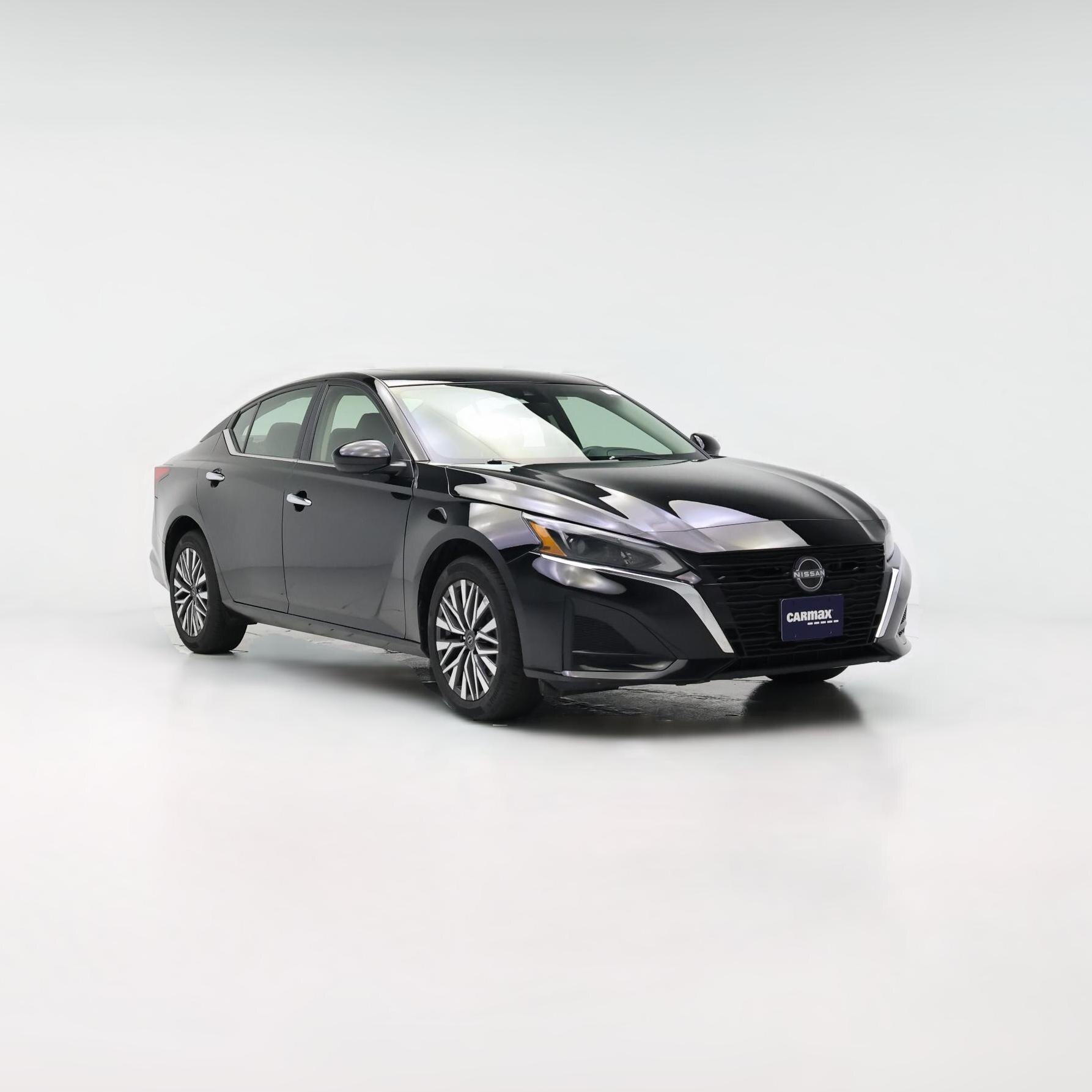 Thumbnail: 2023 Nissan Altima - 1
