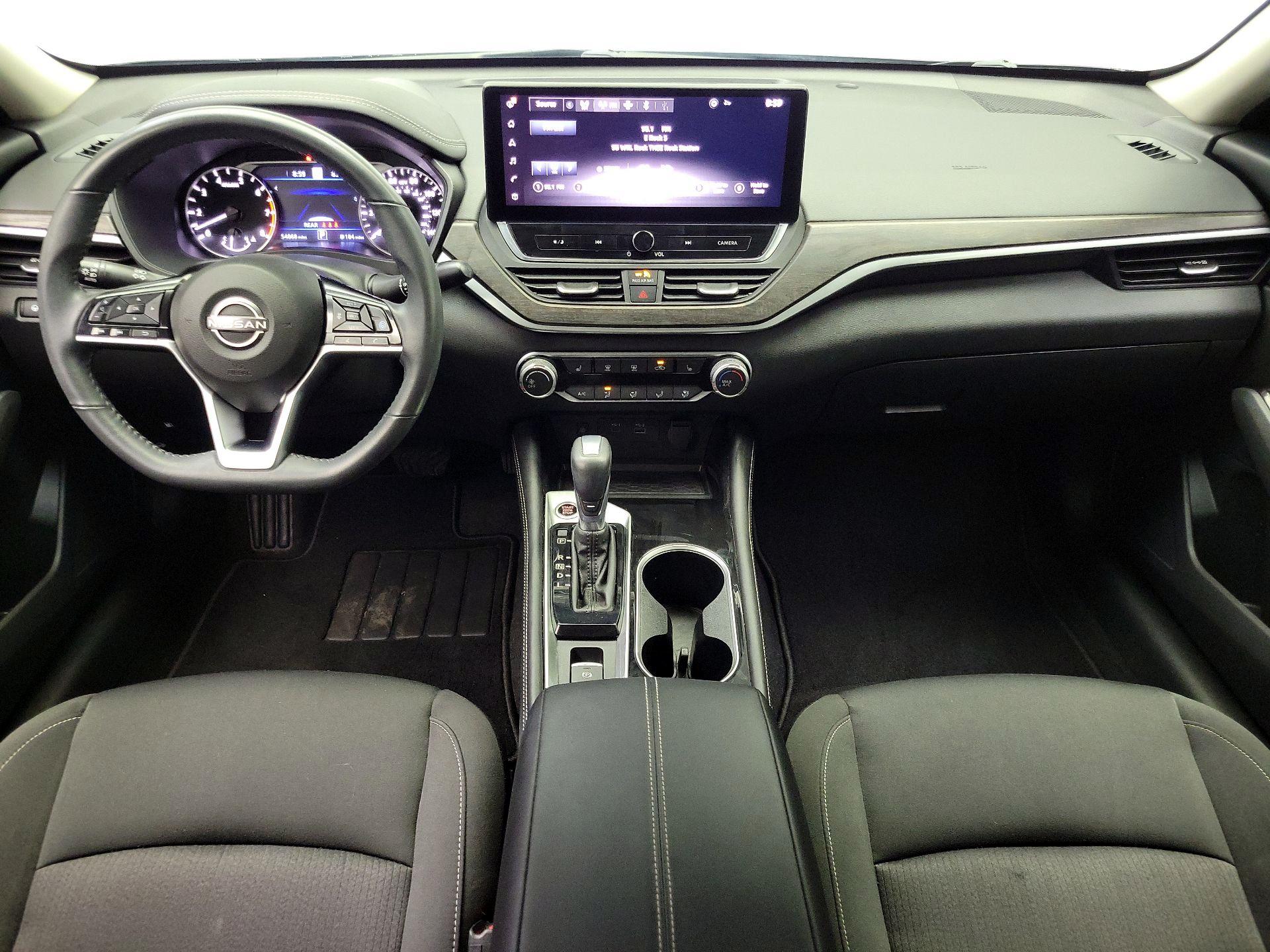Thumbnail: 2023 Nissan Altima - 9