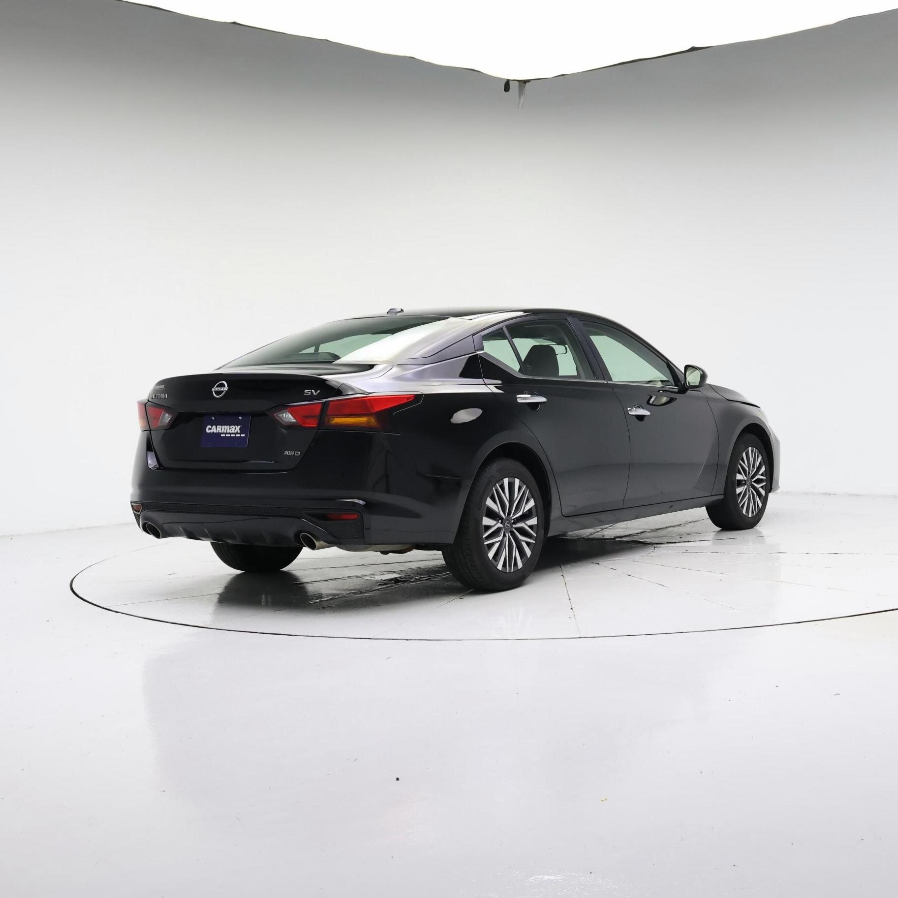Thumbnail: 2023 Nissan Altima - 8