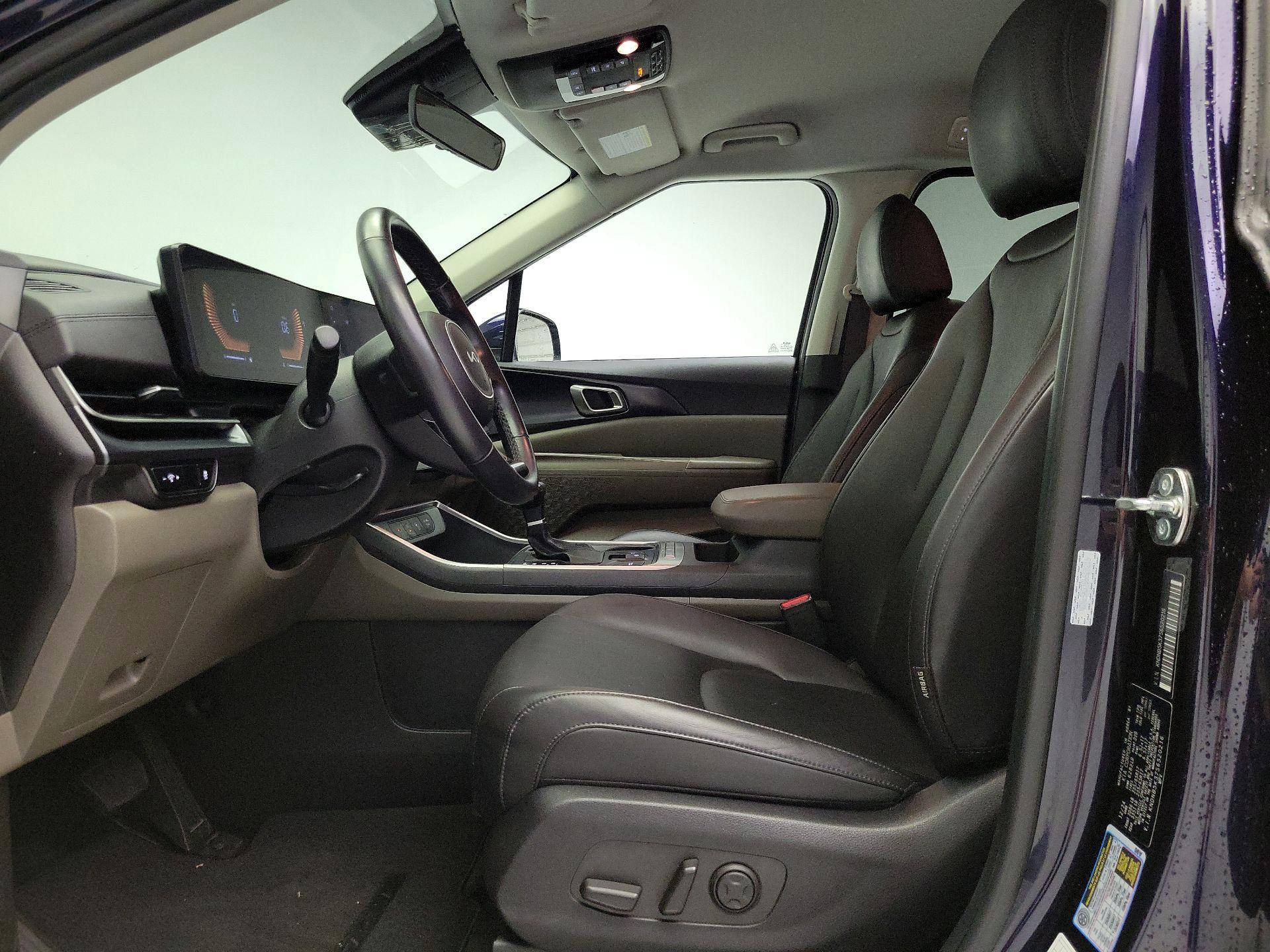 Thumbnail: 2025 Kia Carnival - 11