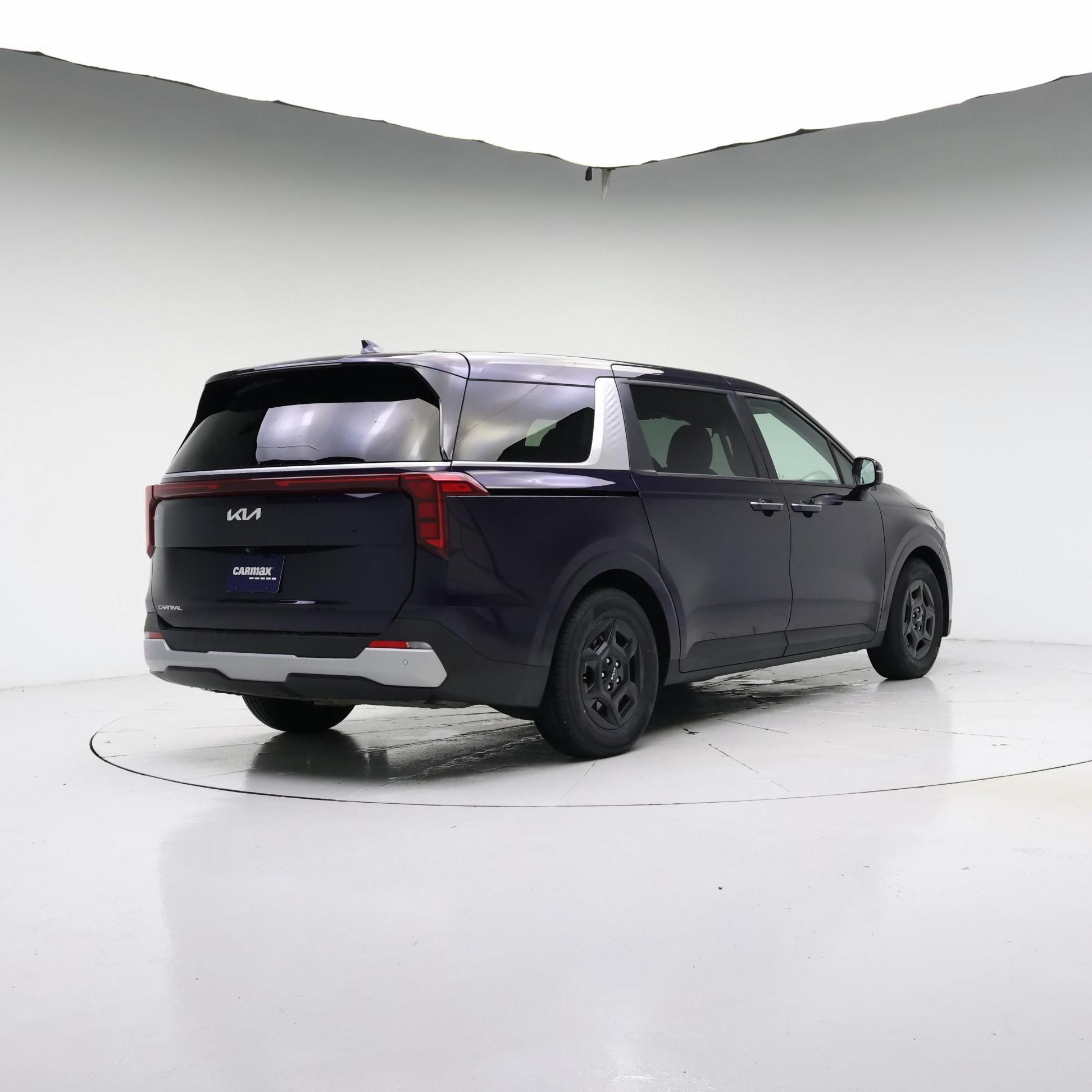Thumbnail: 2025 Kia Carnival - 8