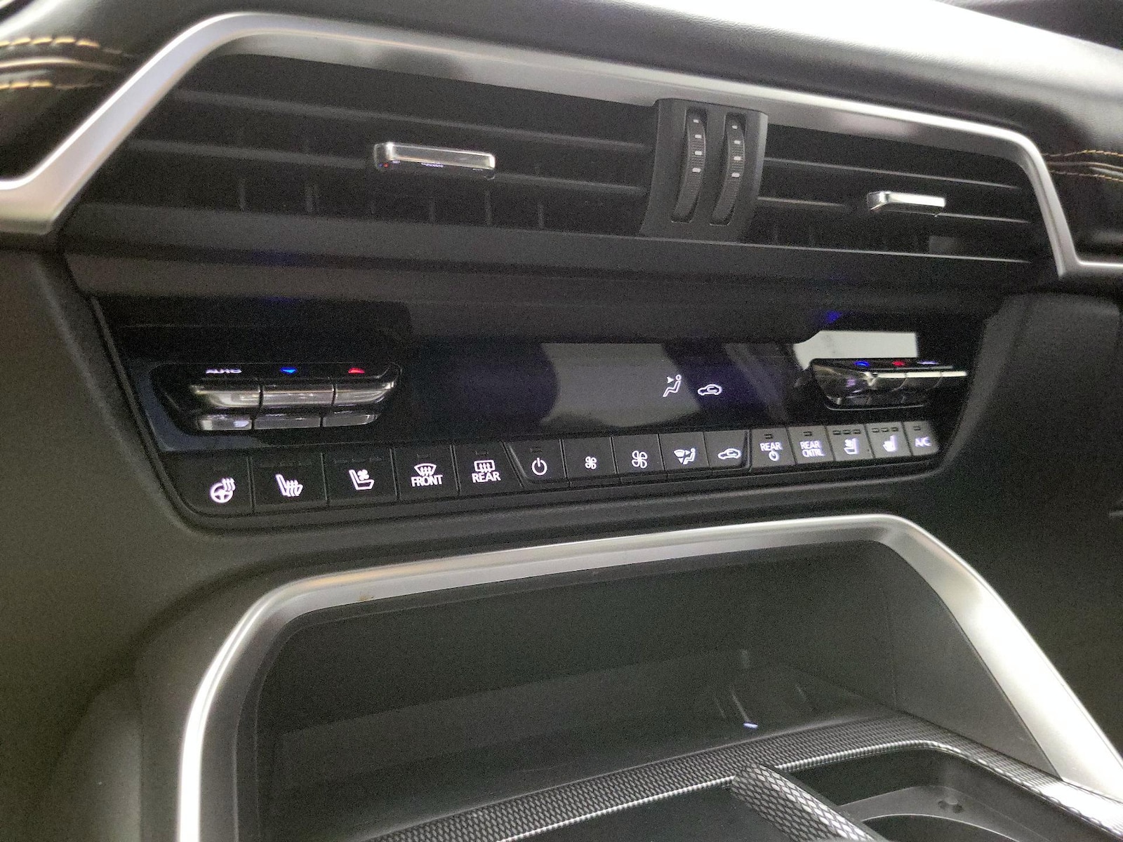 2024 Mazda CX-90 Premium Plus Package - Photo 17