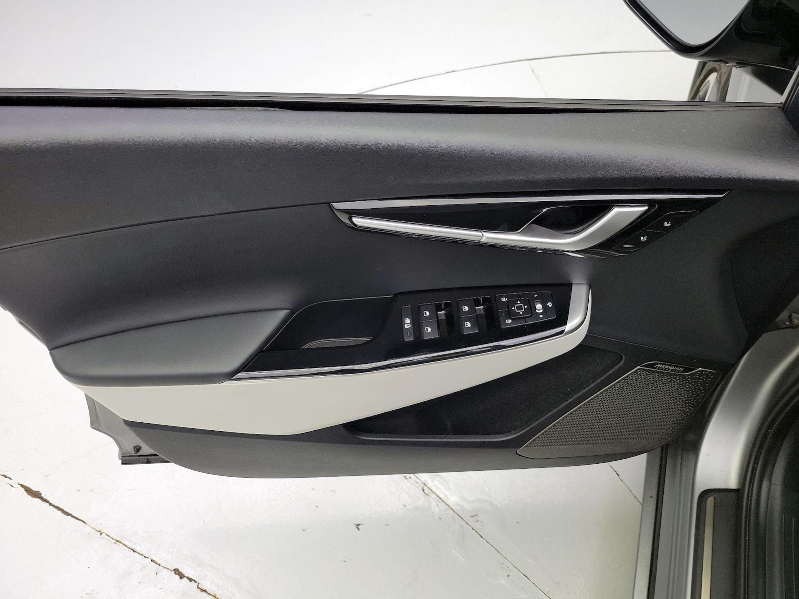 2023 Kia EV6 GT-Line - Photo 13