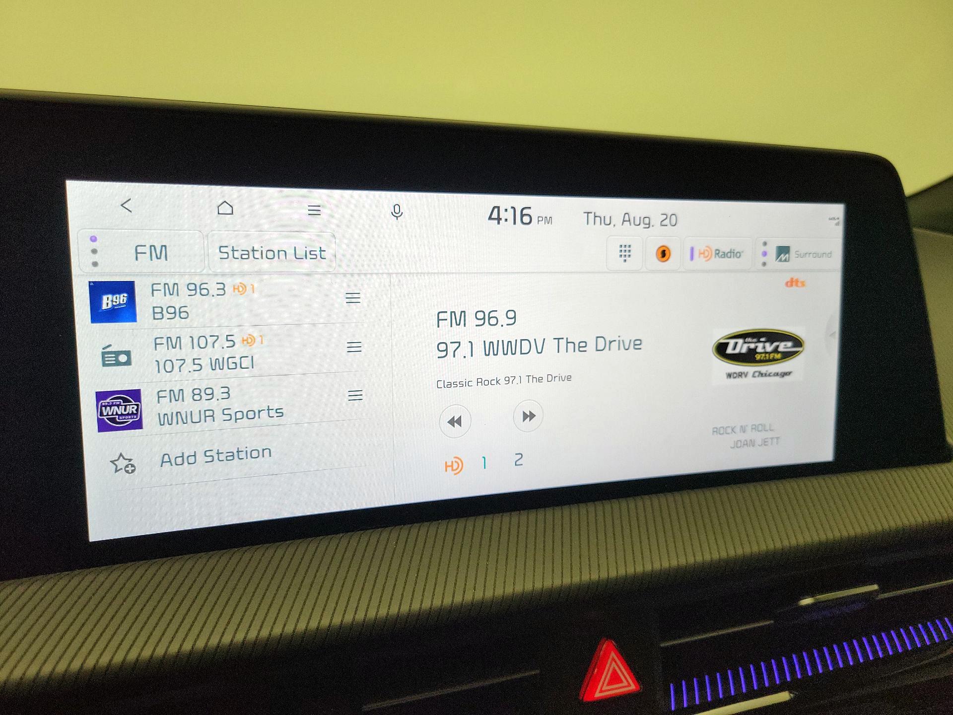 Thumbnail: 2023 Kia EV6 - 16