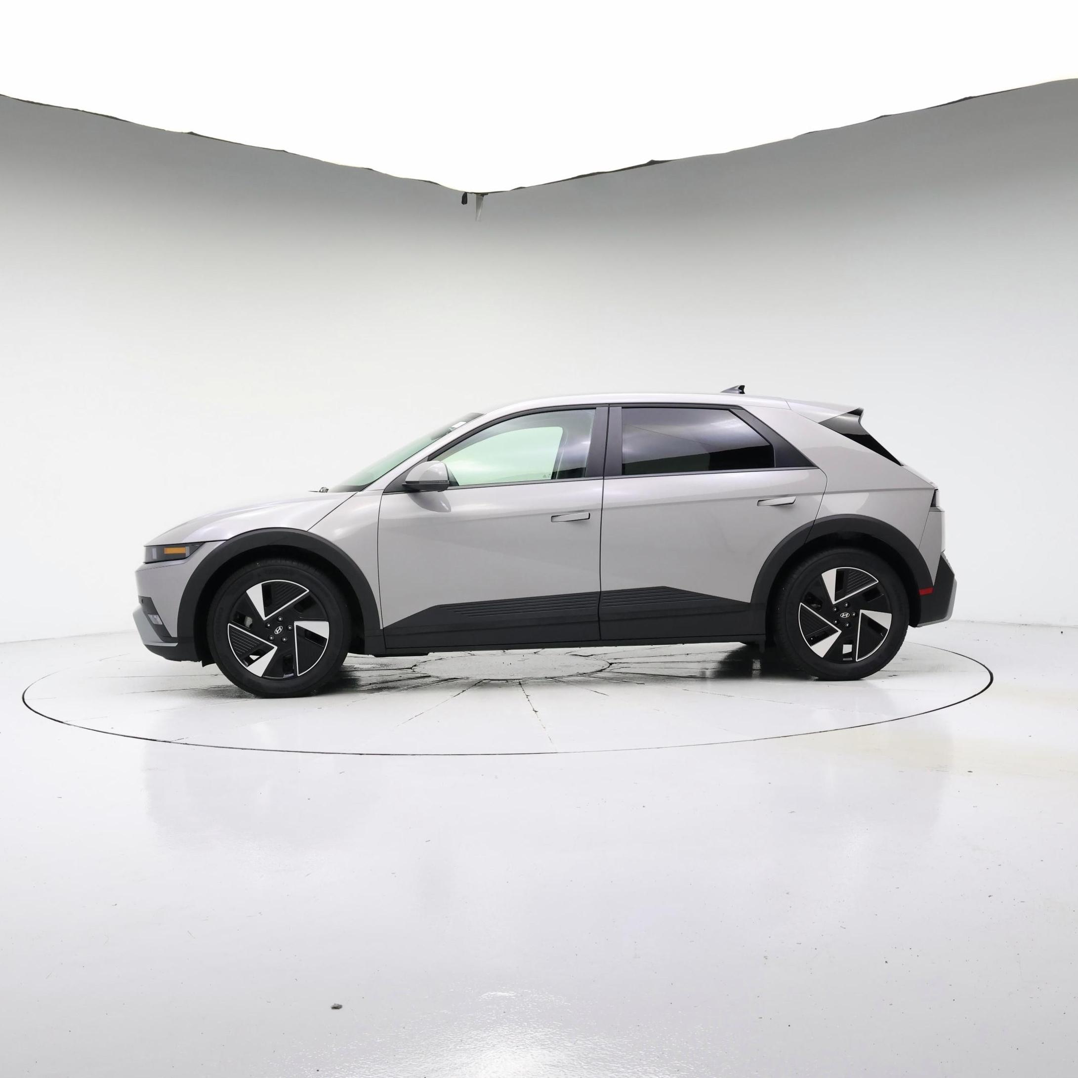 Thumbnail: 2025 Hyundai Ioniq 5 - 3
