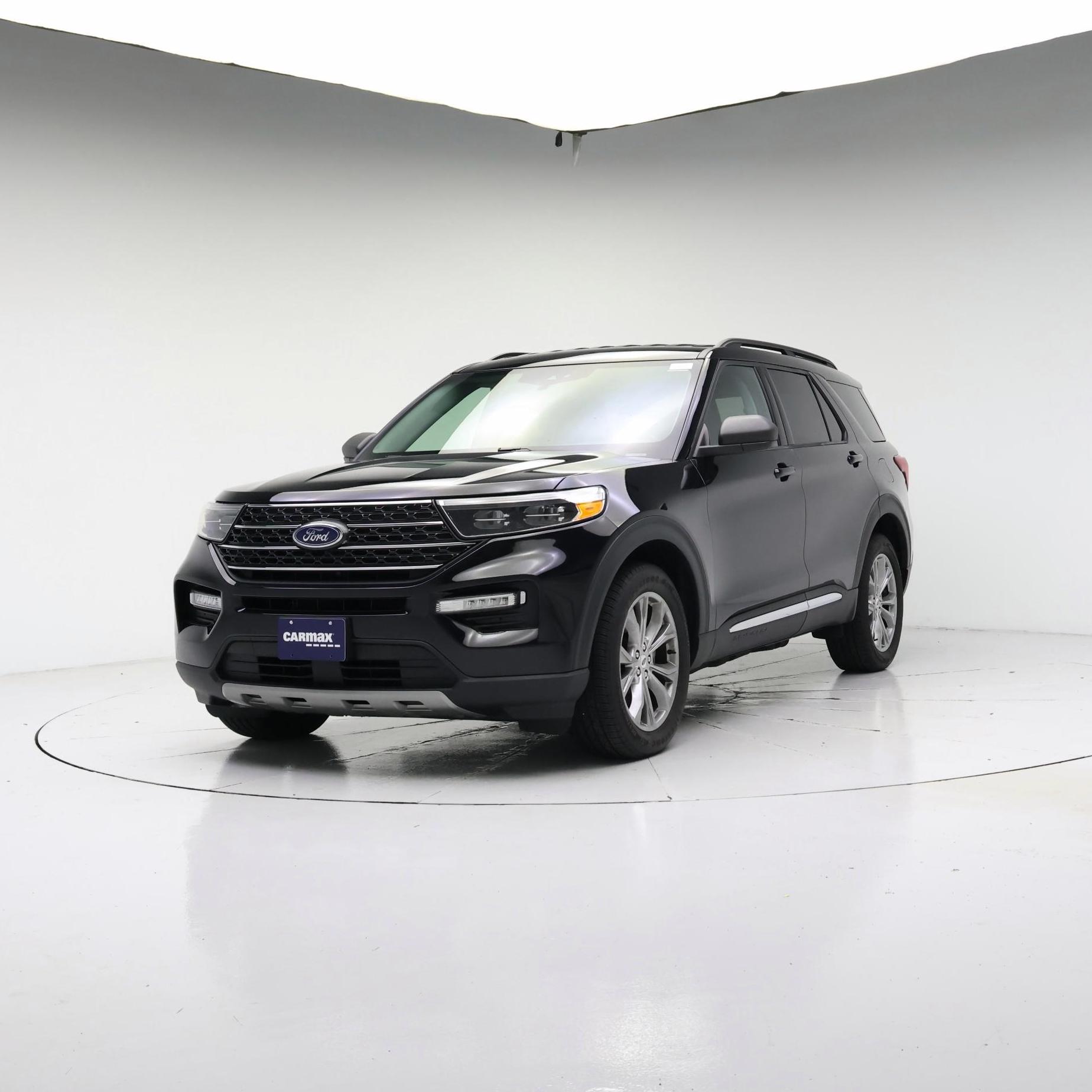Thumbnail: 2022 Ford Explorer - 4