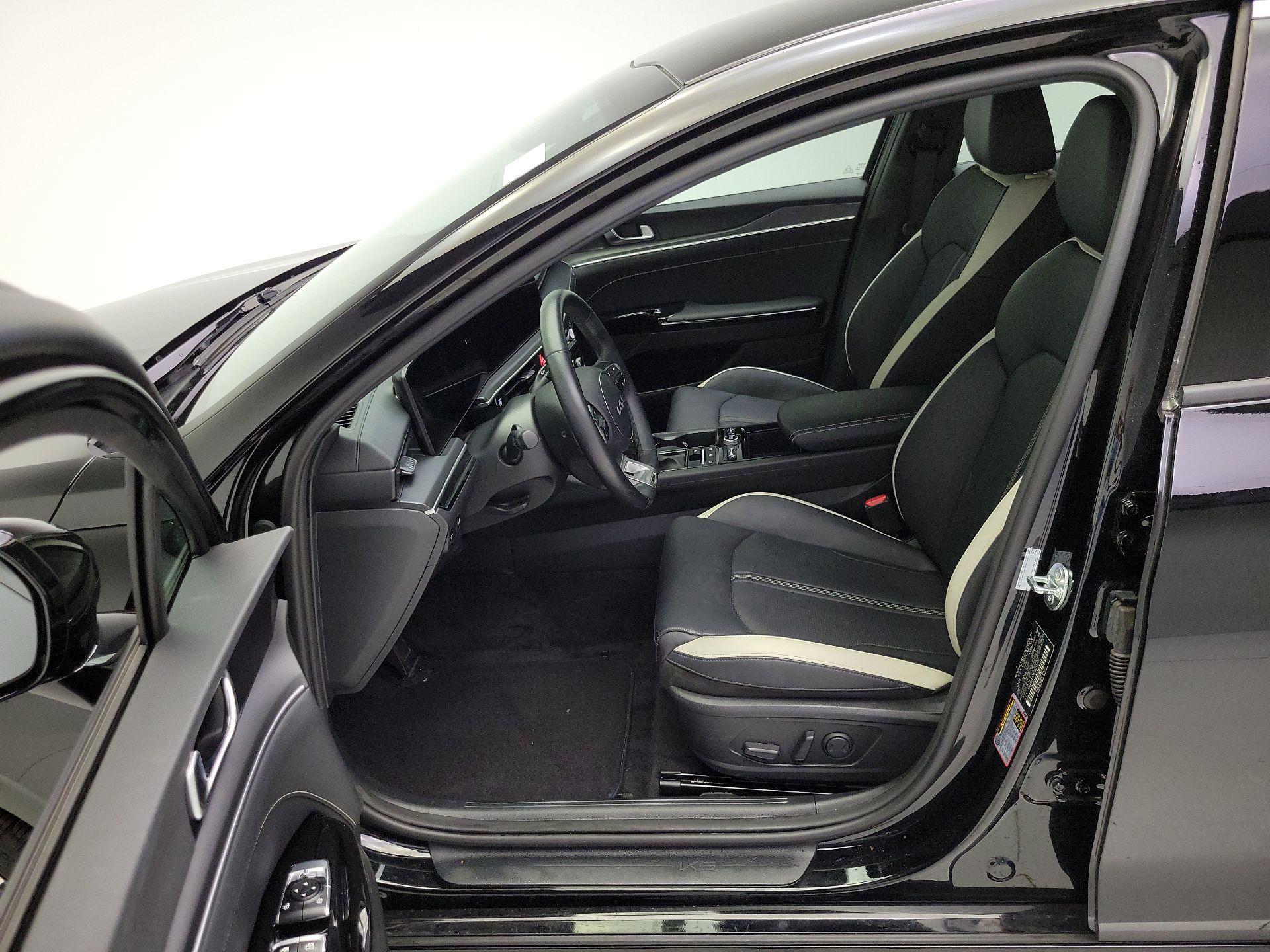 Thumbnail: 2025 Kia K5 - 11